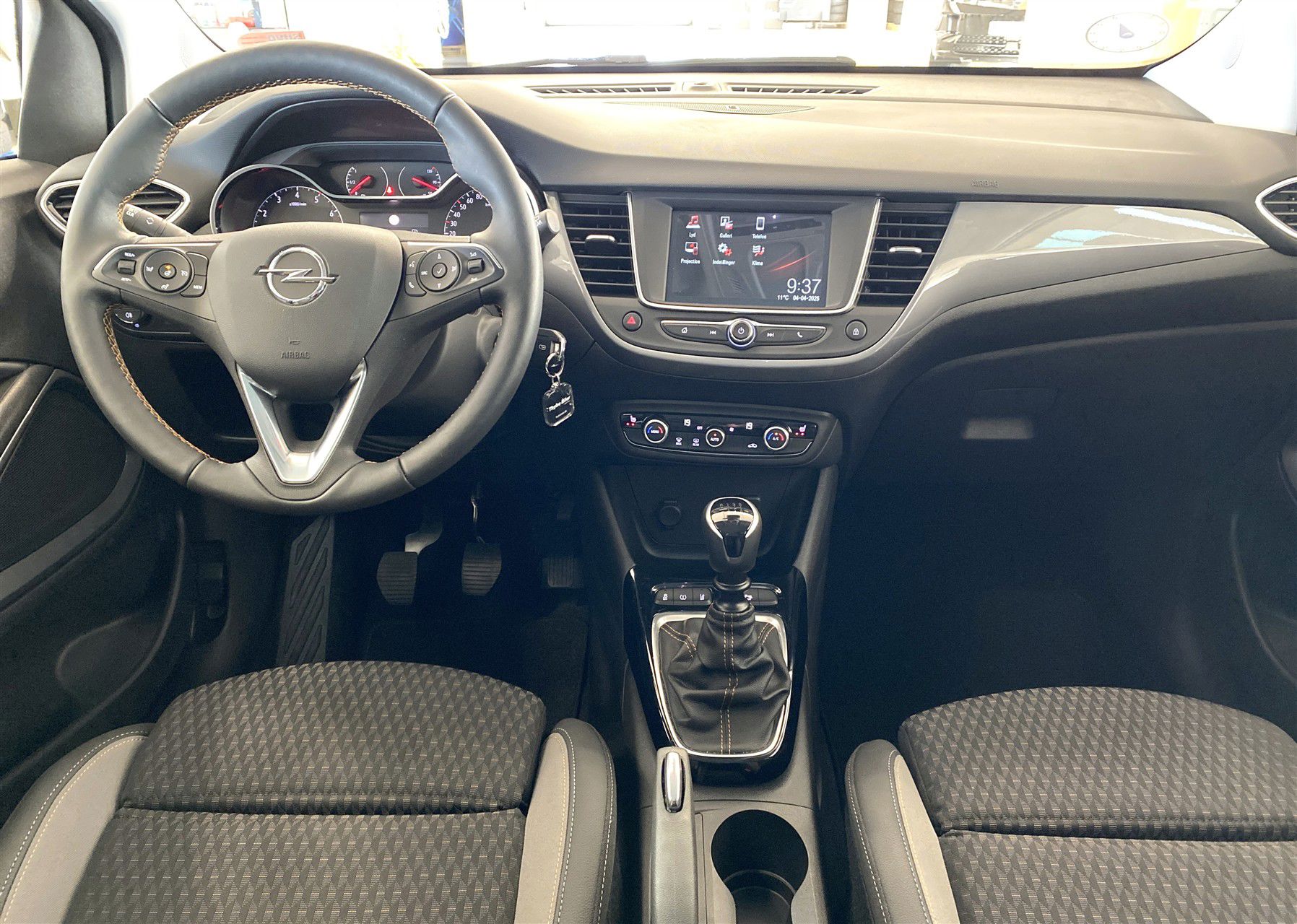 Billede af Opel Crossland X 1,2 T Elegance Start/Stop 110HK 5d 6g