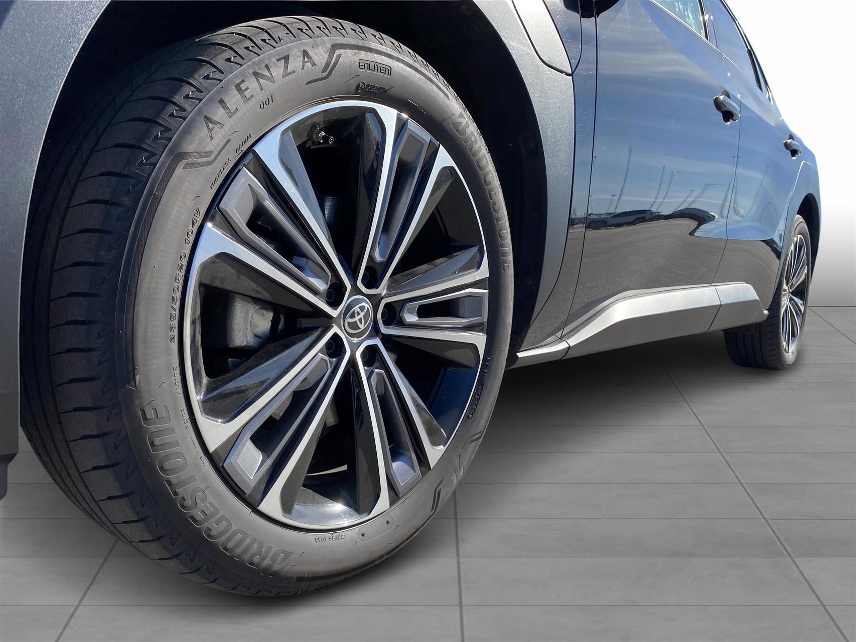 Billede af Toyota BZ4X EL Executive Solar AWD 218HK 5d Aut.