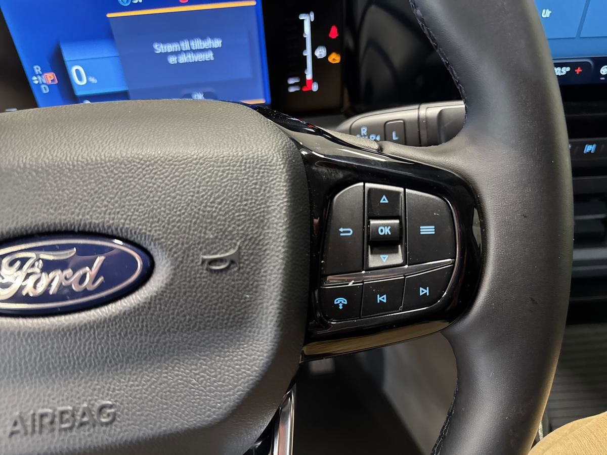 Billede af Ford Transit Custom 320 L2H1 2,5 Plugin-hybrid Sport CVT 233HK Van Trinl. Gear