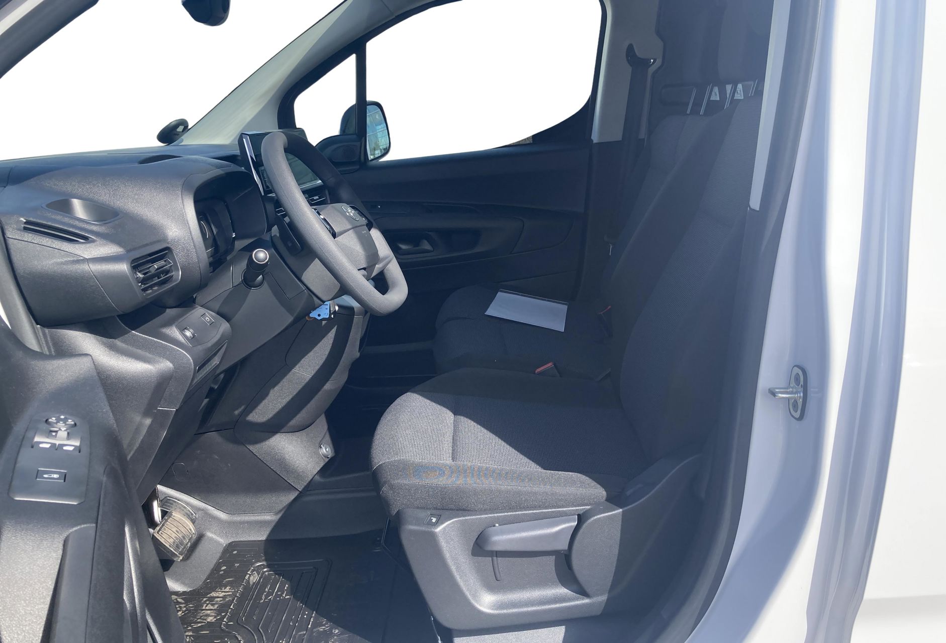 Billede af Toyota Proace City Electric Medium EL Comfort Master 1 Skydedør 136HK Van Aut.