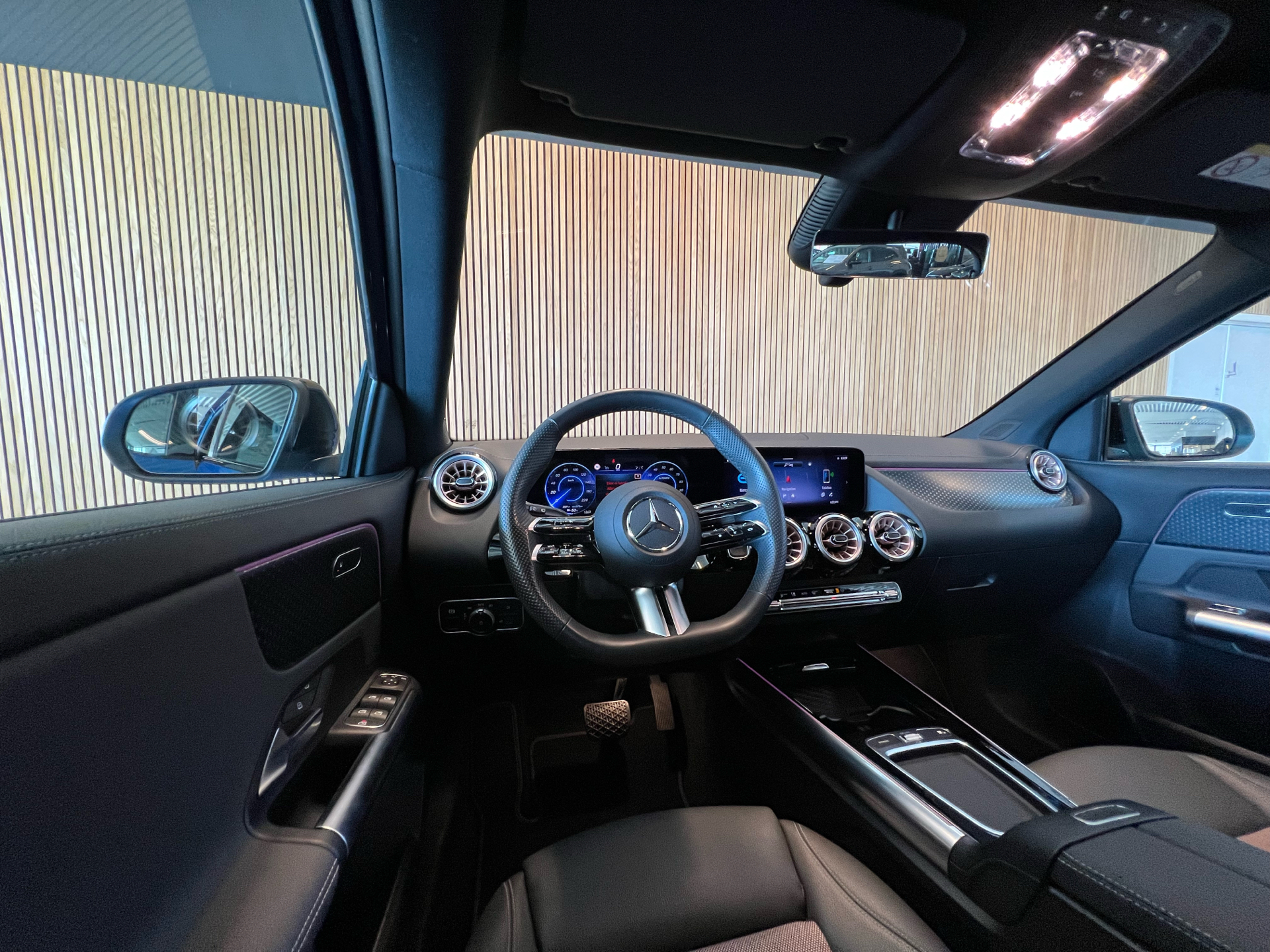 Billede af Mercedes-Benz EQA 250 EL Electric Art Advanced  190HK 5d Aut. 