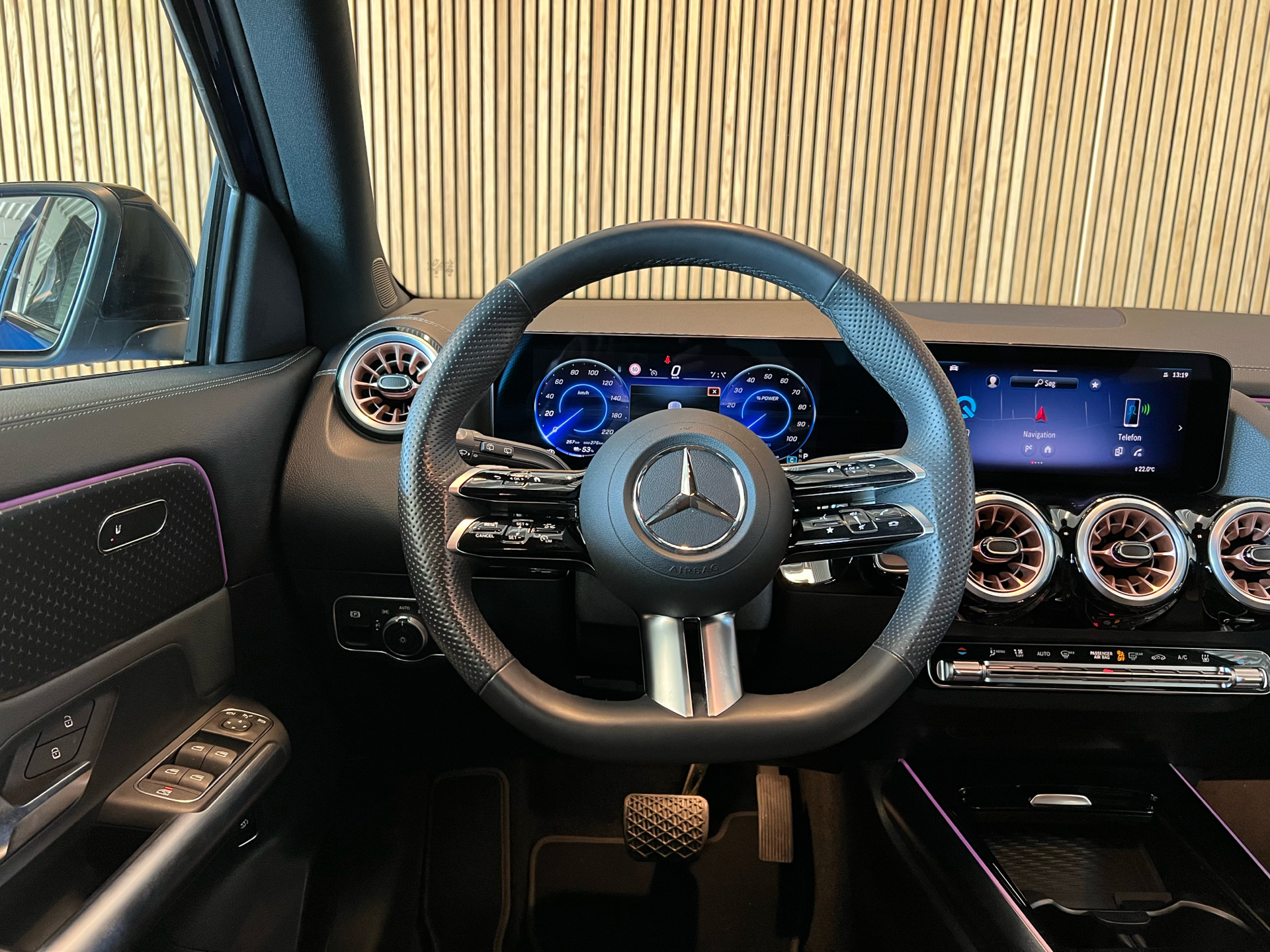 Billede af Mercedes-Benz EQA 250 EL Electric Art Advanced  190HK 5d Aut. 