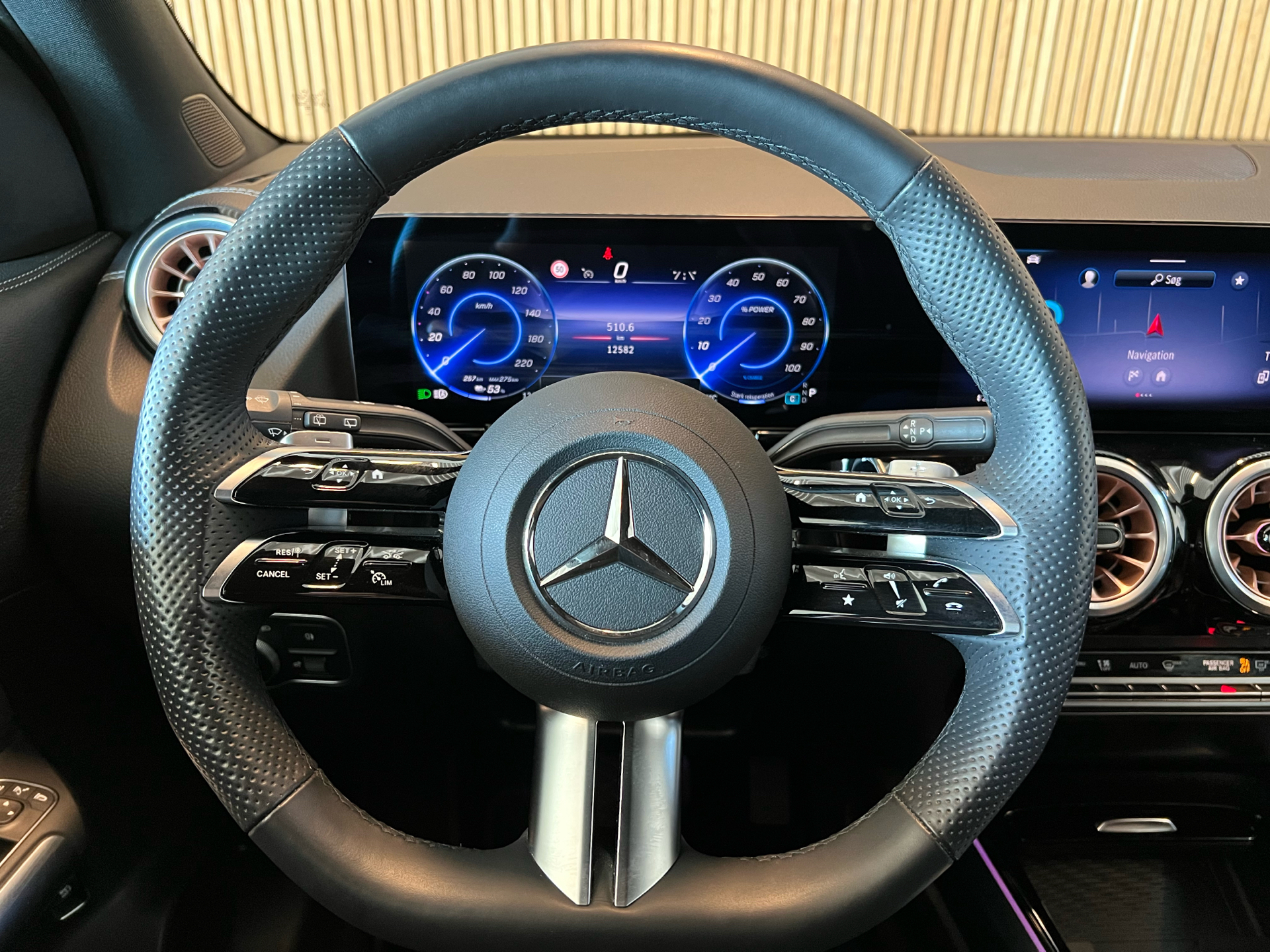 Billede af Mercedes-Benz EQA 250 EL Electric Art Advanced  190HK 5d Aut. 