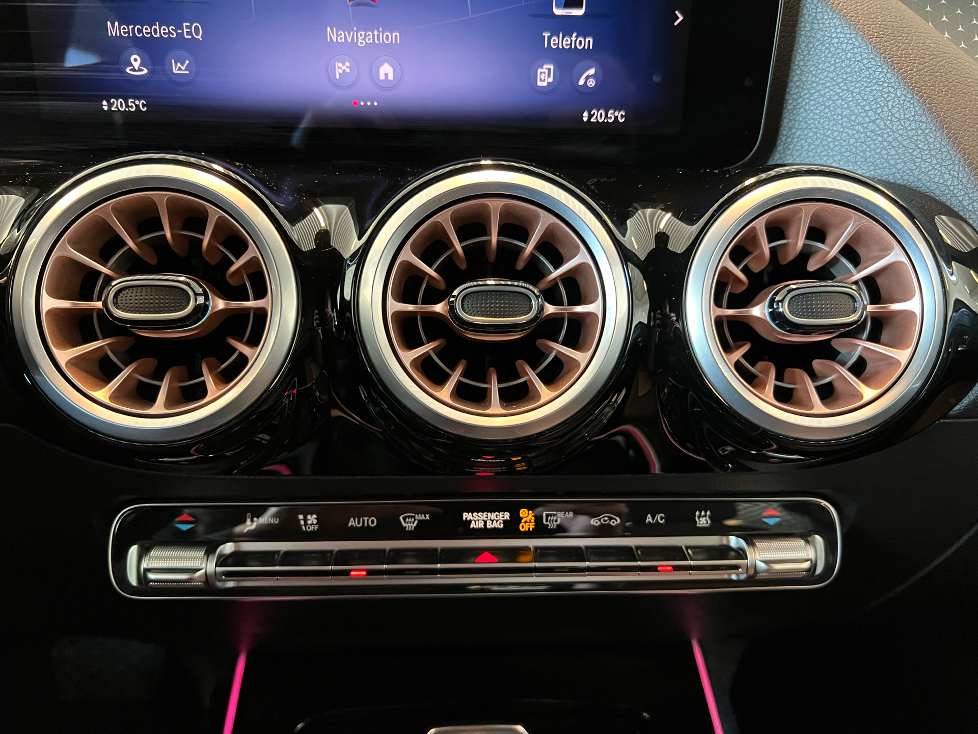 Billede af Mercedes-Benz EQA 250 EL Electric Art Advanced  190HK 5d Aut. 