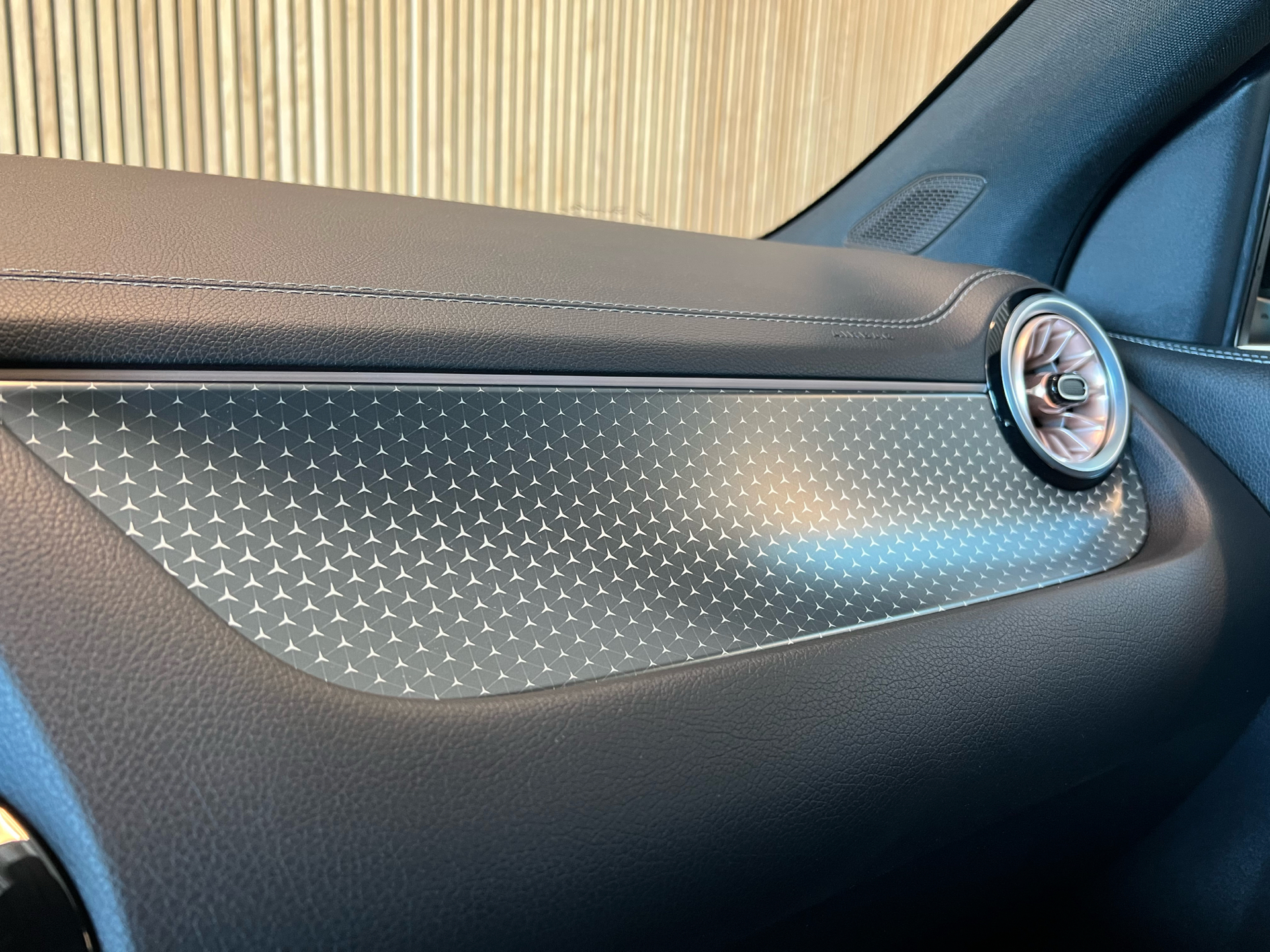 Billede af Mercedes-Benz EQA 250 EL Electric Art Advanced  190HK 5d Aut. 