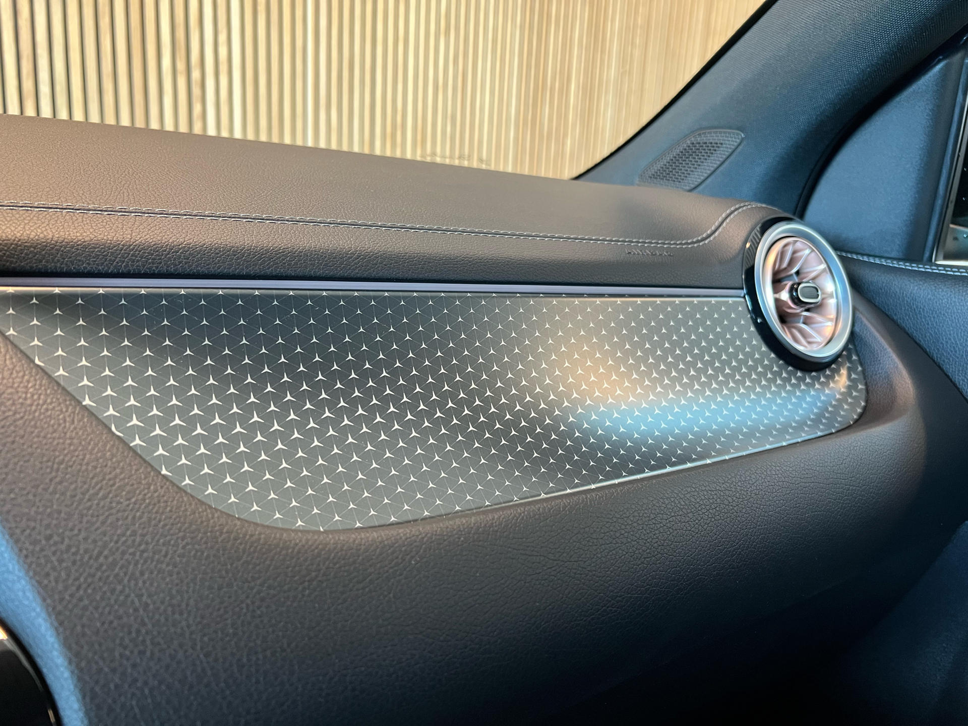 Billede af Mercedes-Benz EQA 250 EL Electric Art Advanced  190HK 5d Aut. 