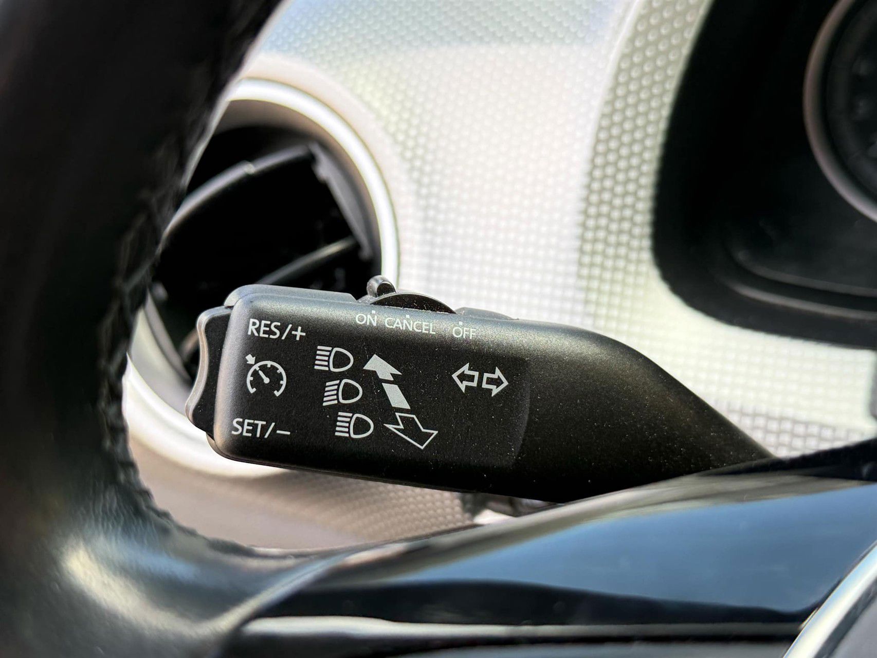 Billede af VW up 1,0 TSI BMT High 90HK 5d