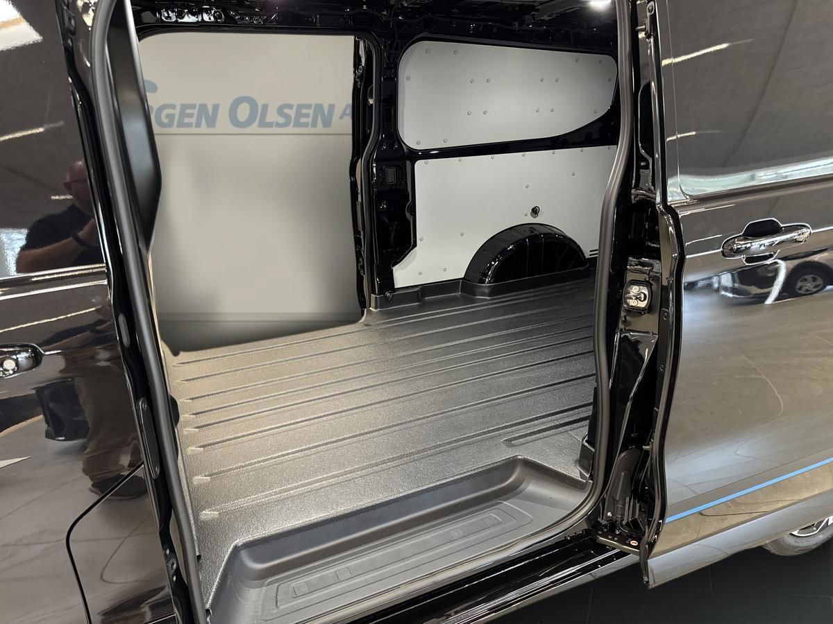 Billede af Ford Transit Custom 320 L2H1 2,5 Plugin-hybrid Sport CVT 233HK Van Trinl. Gear