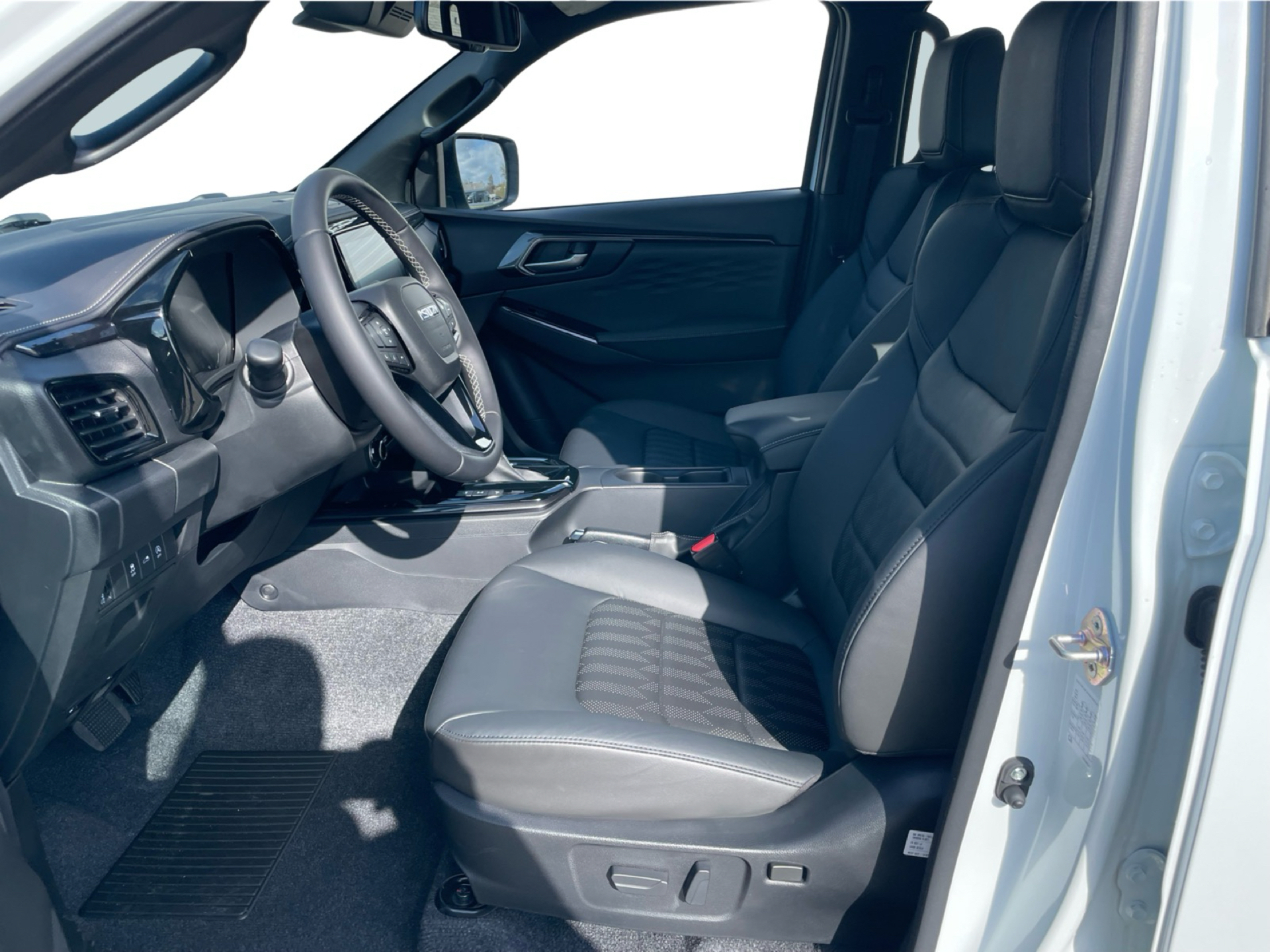 Billede af Isuzu D-max Crew Cab 1,9 D Exclusive 4WD 163HK Pick-Up 6g Aut.