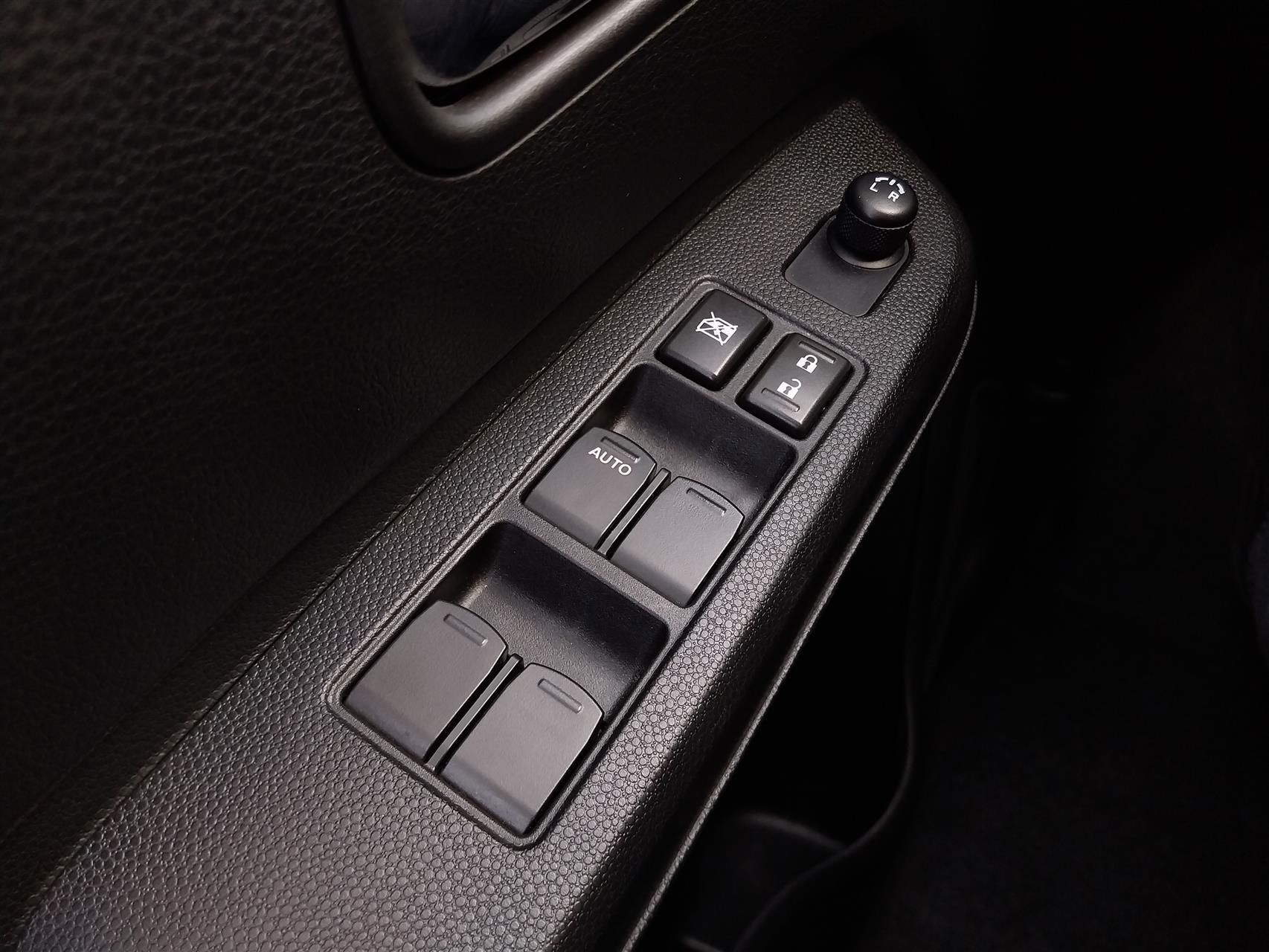Billede af Suzuki Ignis 1,2 Dualjet  Mild hybrid Adventure Hybrid CVT 83HK 5d Aut.