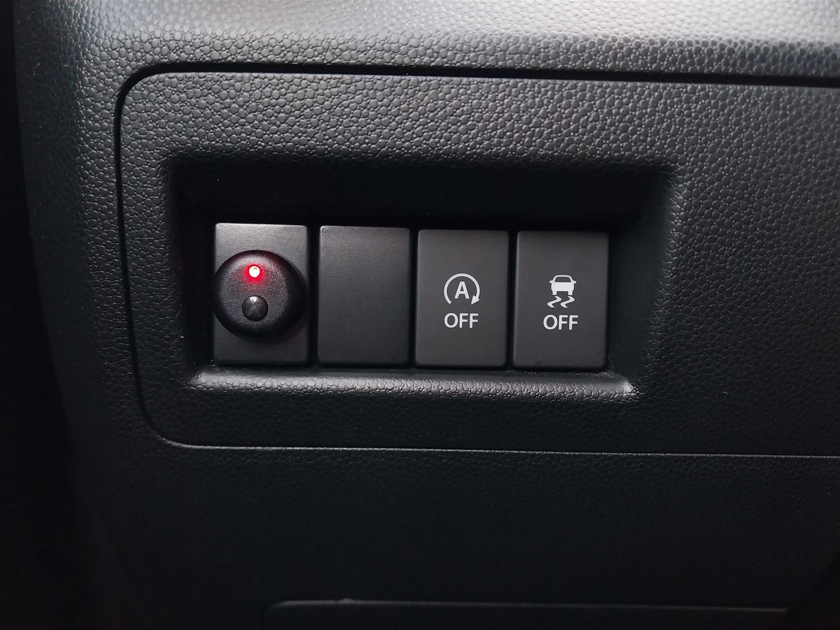 Billede af Suzuki Ignis 1,2 Dualjet  Mild hybrid Adventure Hybrid CVT 83HK 5d Aut.