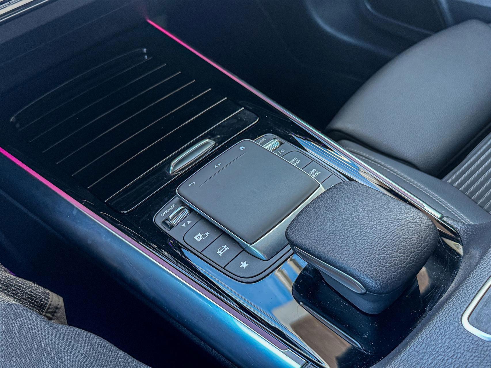Billede af Mercedes-Benz EQA 250 EL Avantgarde 190HK 5d Aut.