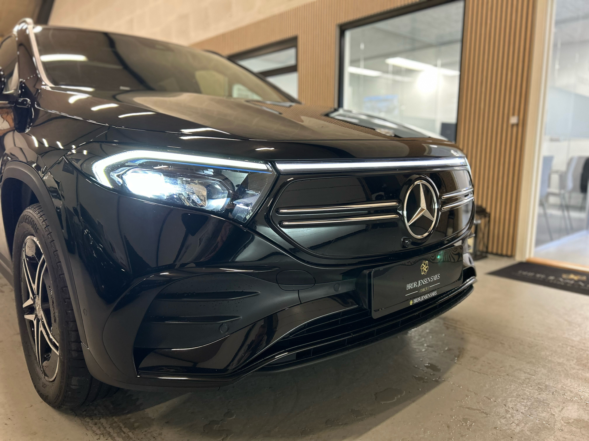 Billede af Mercedes-Benz EQA 250 EL AMG Line 190HK 5d Aut.