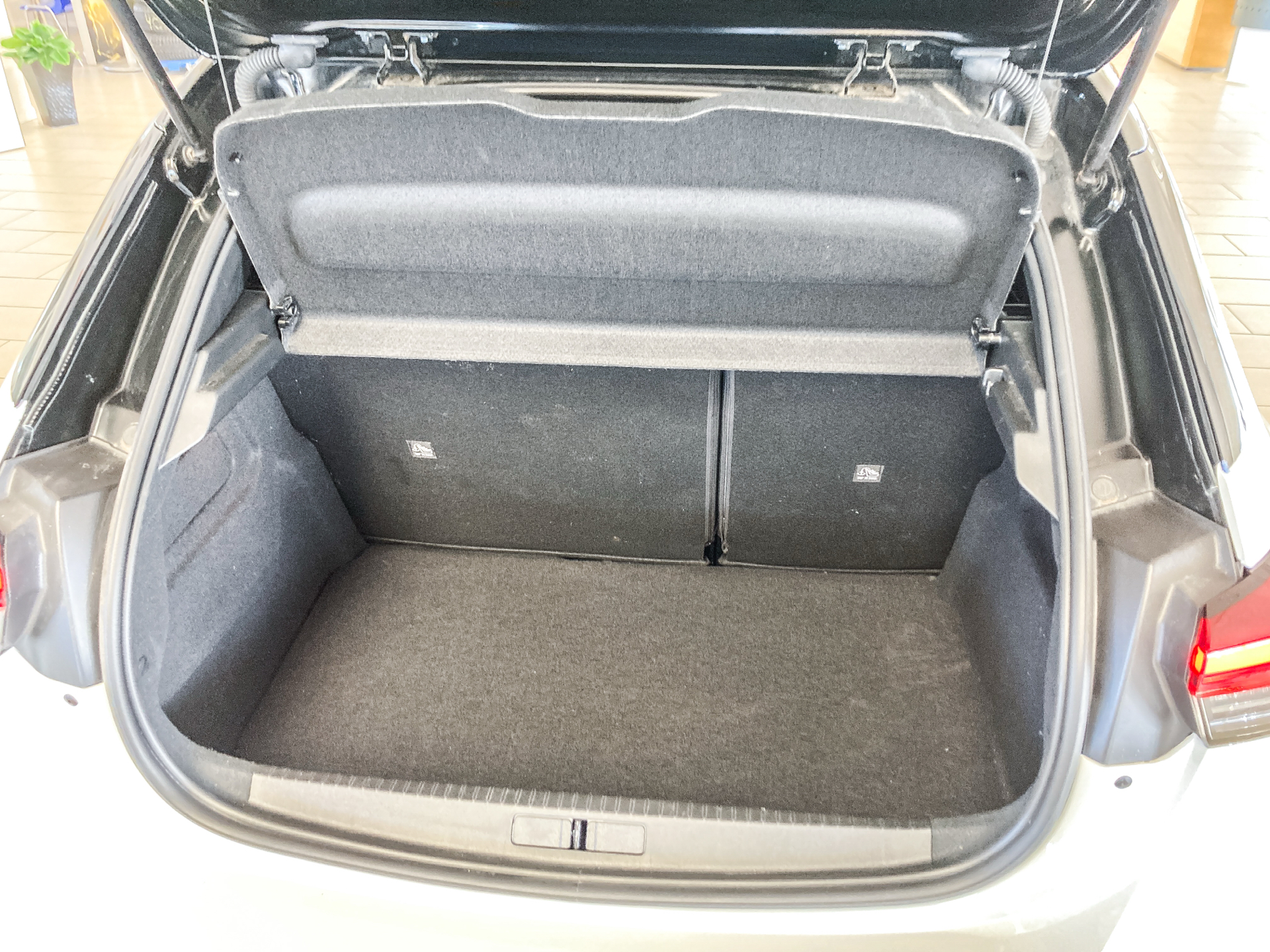 Billede af Opel Corsa-e EL Ultimate 136HK 5d Aut.