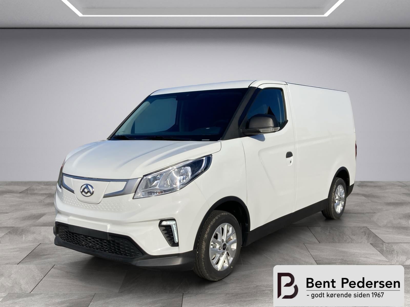 Billede af Maxus e-Deliver 3 SWB 50,2 kWh EL 122HK Van Aut.