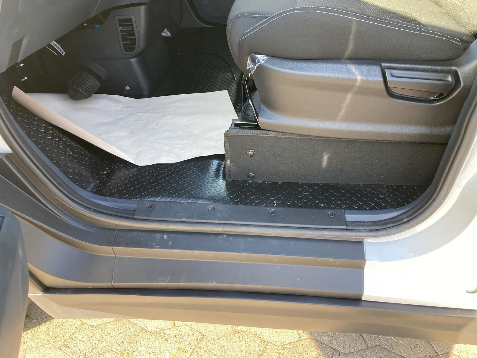 Billede af Maxus e-Deliver 3 SWB 50,2 kWh EL 122HK Van Aut.