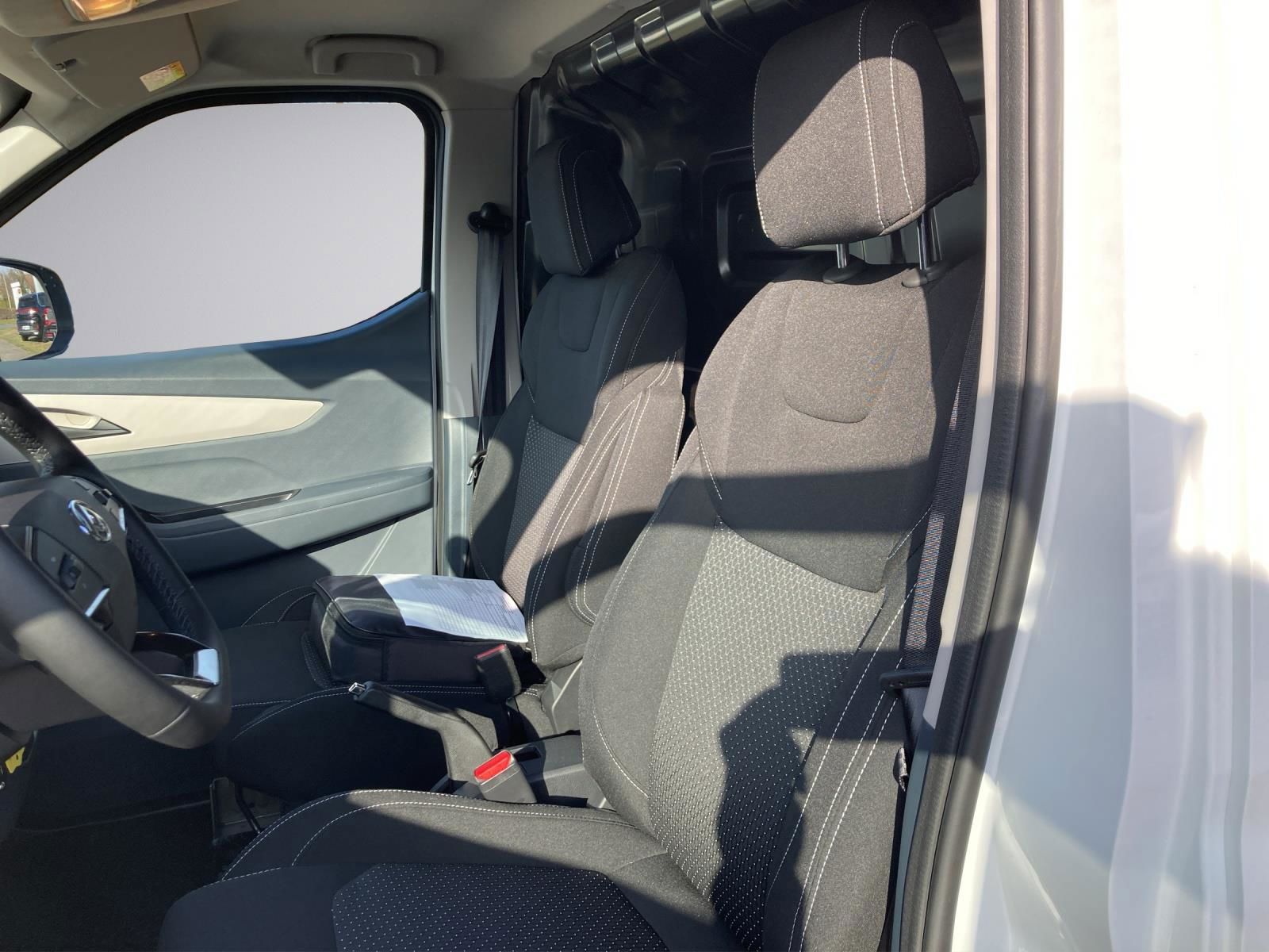 Billede af Maxus e-Deliver 3 LWB 50,2 kWh EL 122HK Van Aut.