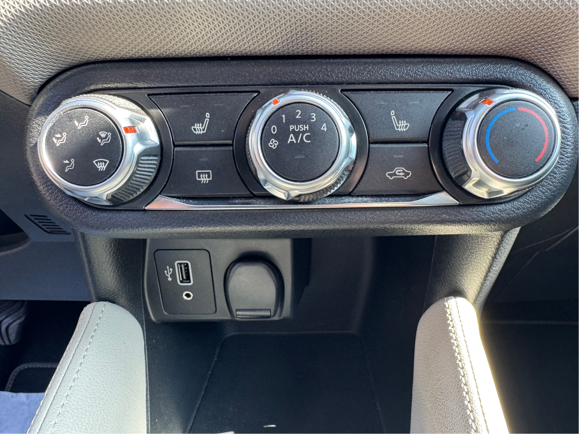 Billede af Nissan Micra 1,0 Dig-T Acenta Start/Stop 117HK 5d 6g