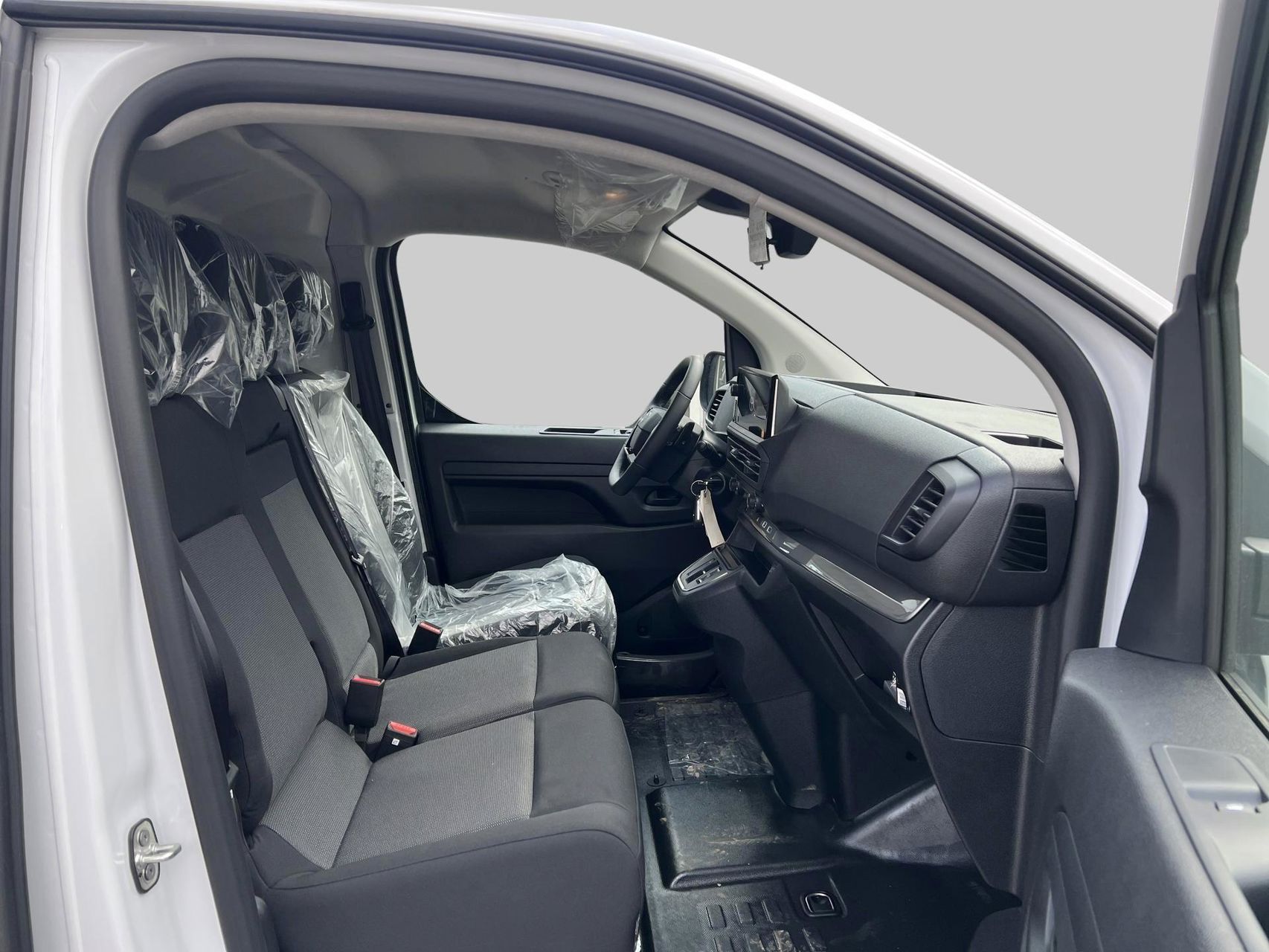 Billede af Toyota Proace Electric Long EL Comfort Master m/ 2 Skydedøre 136HK Van Aut.