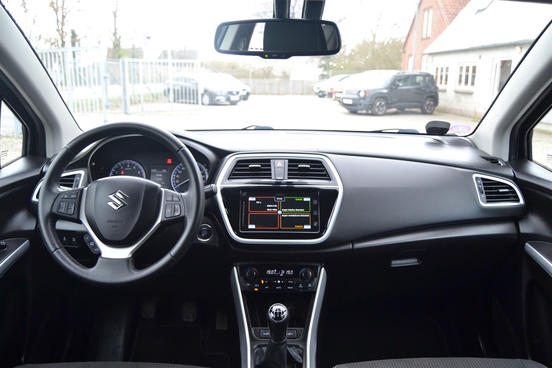 Billede af Suzuki S-Cross 1,0 Boosterjet Active 112HK 5d