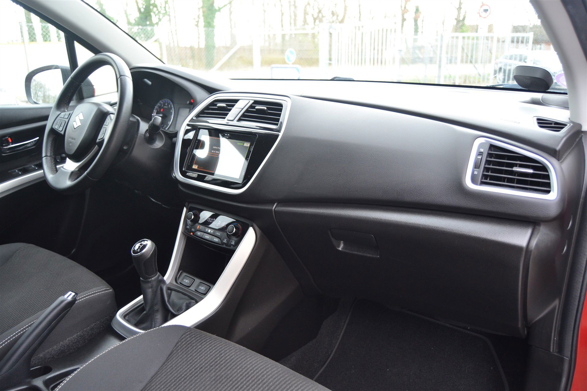 Billede af Suzuki S-Cross 1,0 Boosterjet Active 112HK 5d