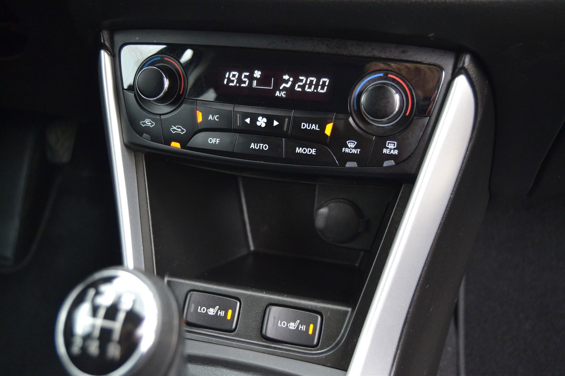 Billede af Suzuki S-Cross 1,0 Boosterjet Active 112HK 5d
