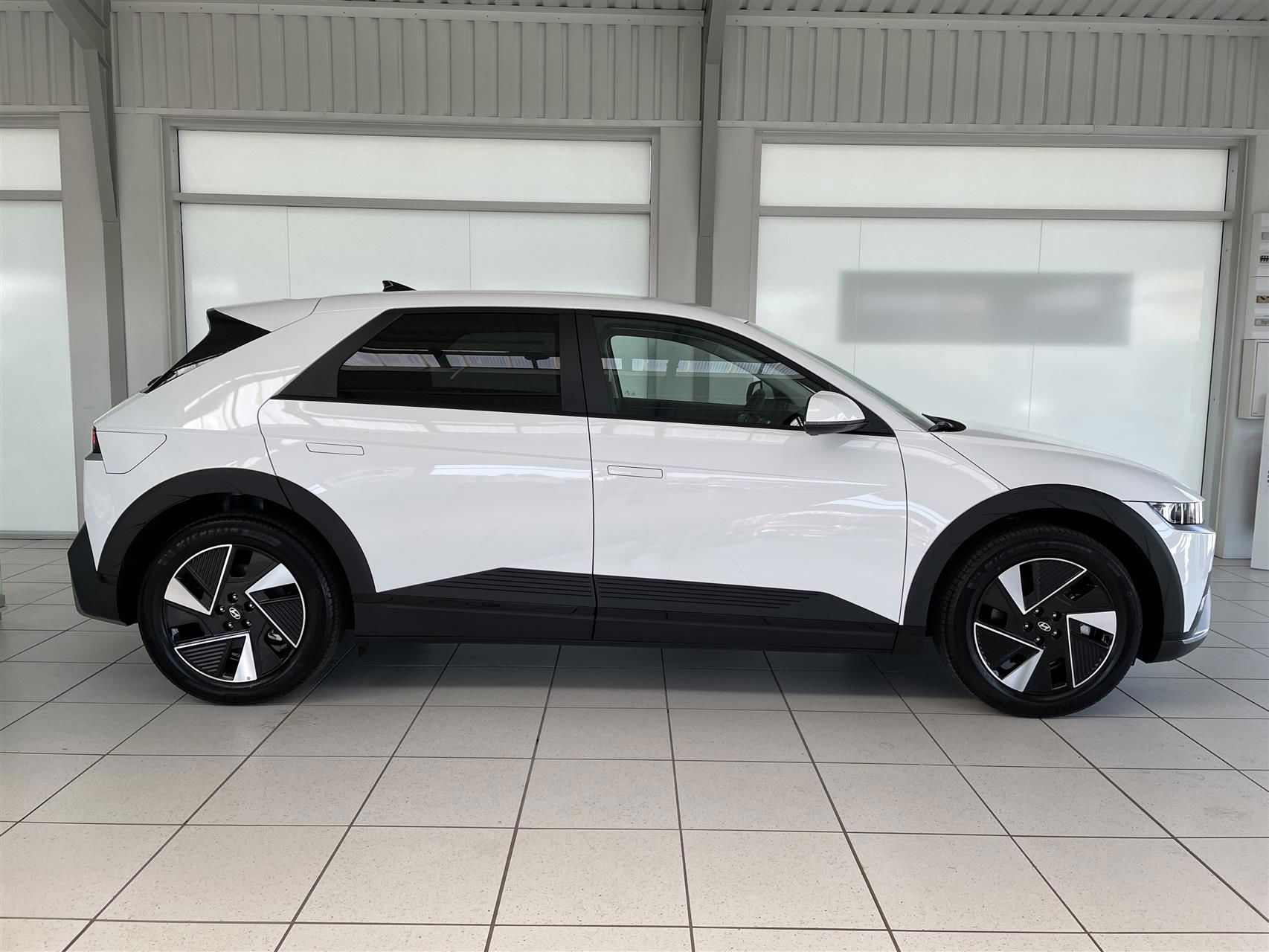 Billede af Hyundai Ioniq 5 Electric 84 kWh Essential 229HK 5d Aut.