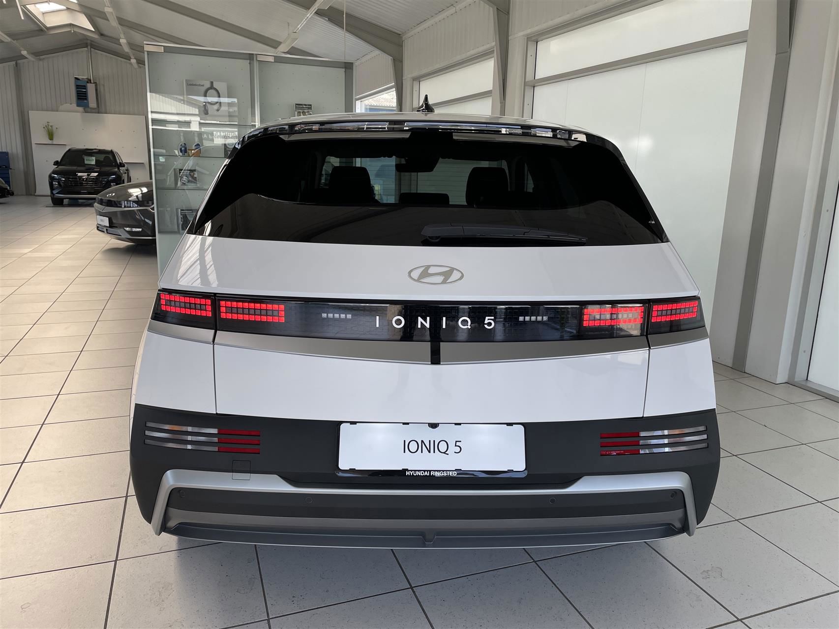 Billede af Hyundai Ioniq 5 Electric 84 kWh Essential 229HK 5d Aut.