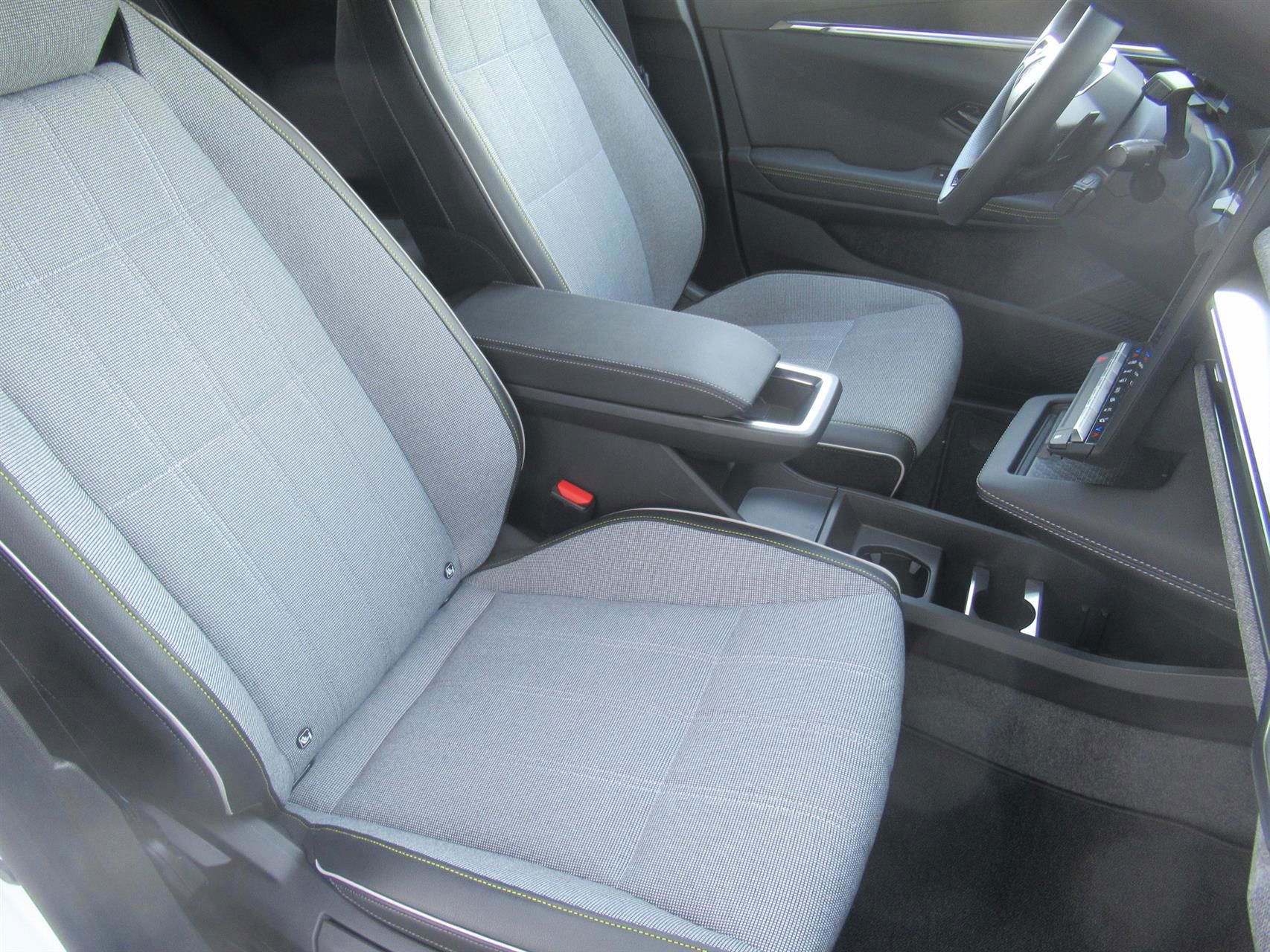 Billede af Renault Mégane E-TECH Techno 220HK 5d Aut.