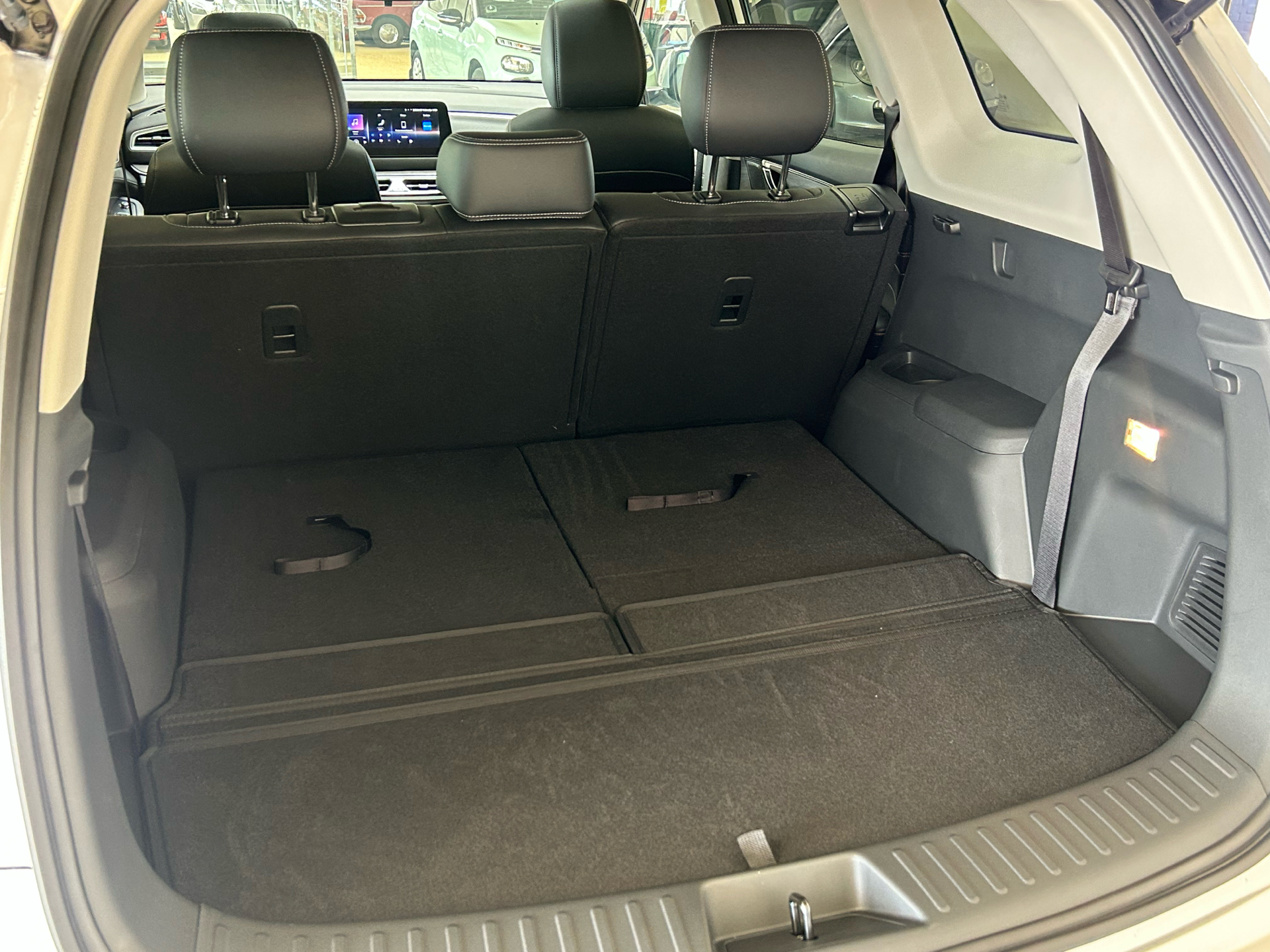 Billede af Navor E5 1,5 Plugin-hybrid Rock E-CVT 218HK 5d Aut.