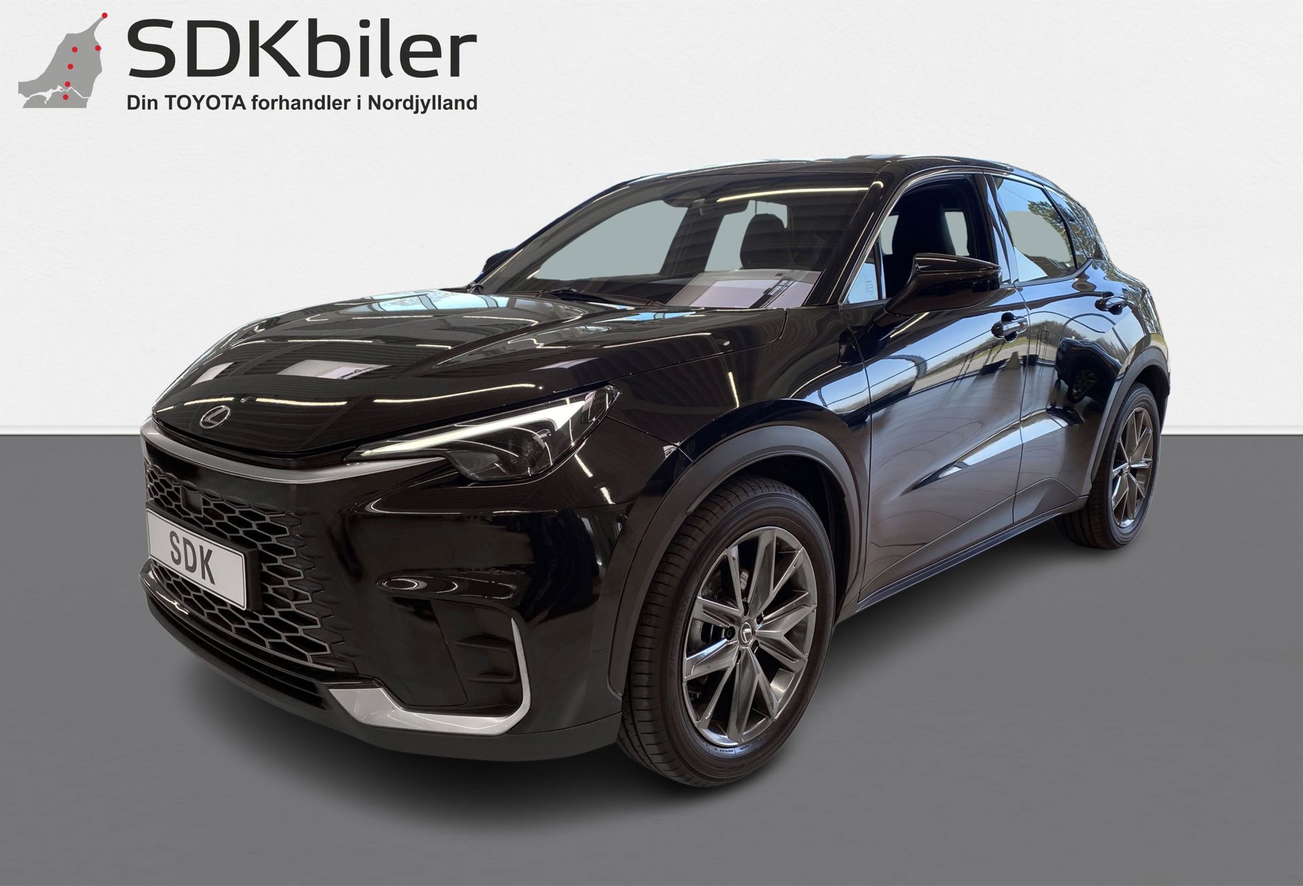 Billede af Lexus LBX 1,5 Hybrid Elegant Plus 136HK 5d Aut.