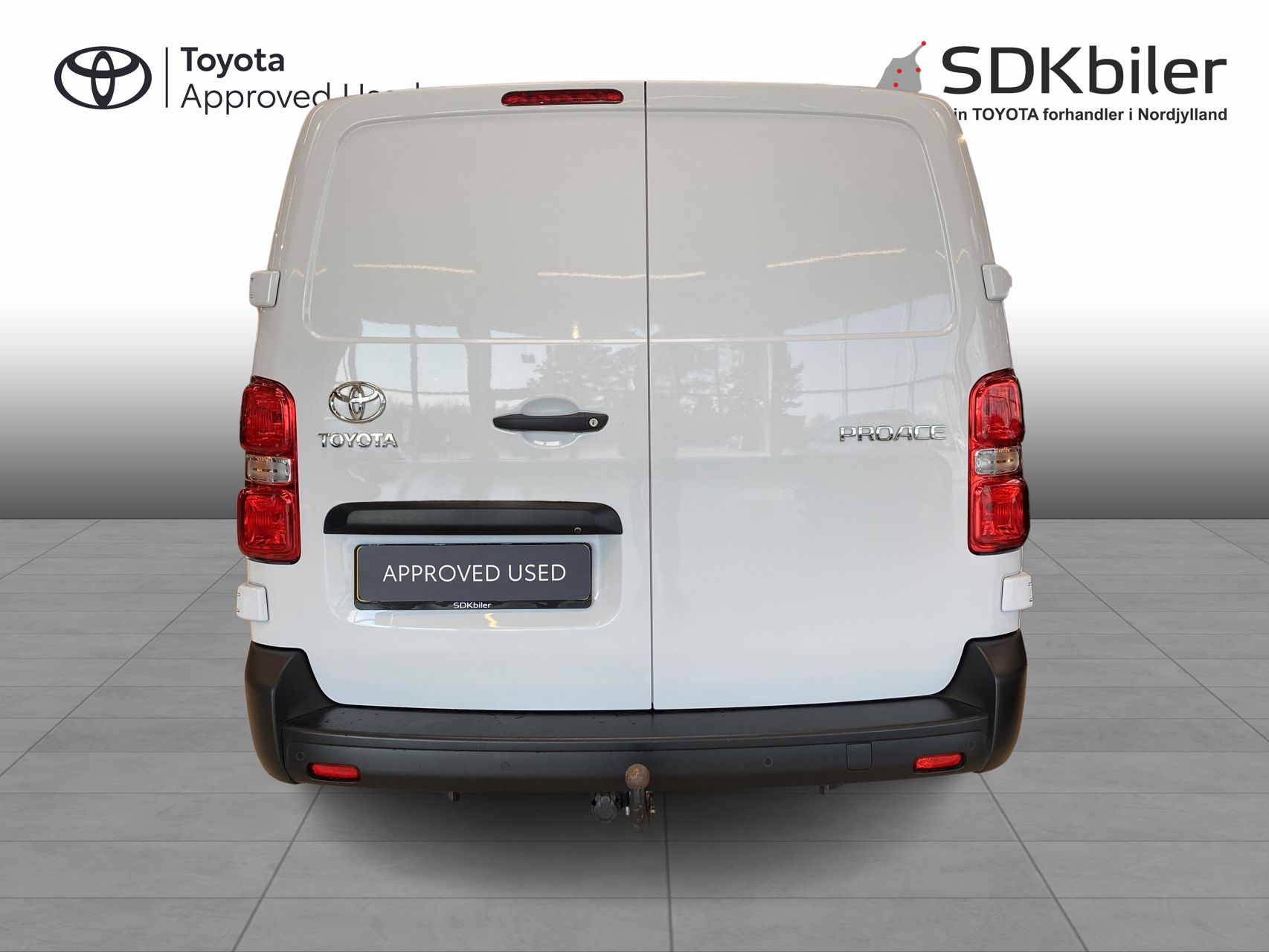 Billede af Toyota Proace Long 2,0 D Comfort Master 144HK Van 8g Aut.
