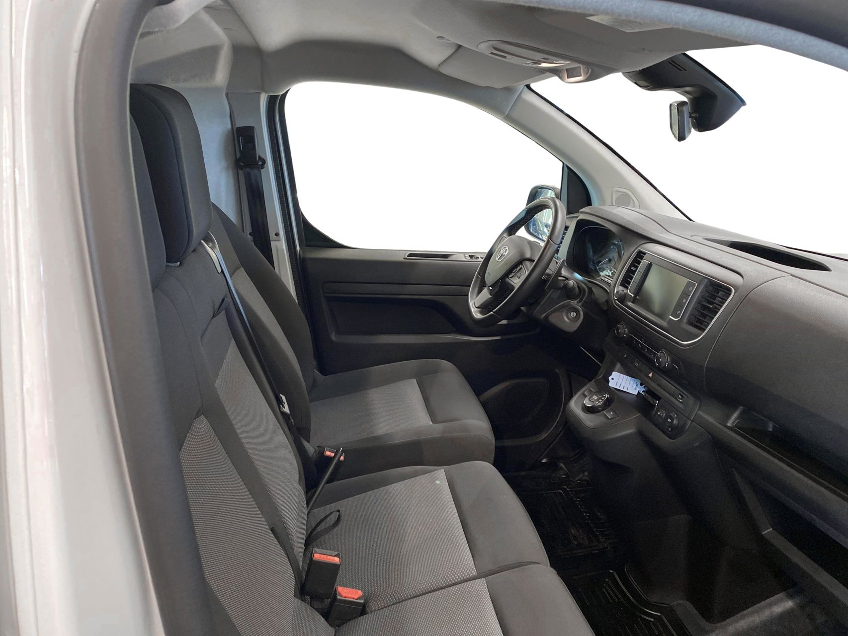 Billede af Toyota Proace Long 2,0 D Comfort Master 144HK Van 8g Aut.