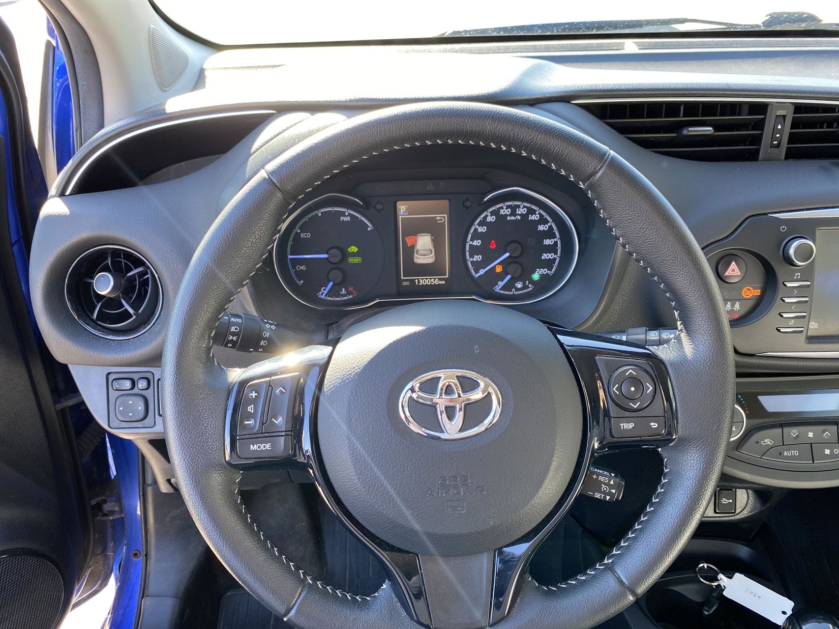 Billede af Toyota Yaris 1,5 Hybrid H3 Smartpakke E-CVT 100HK 5d Trinl. Gear
