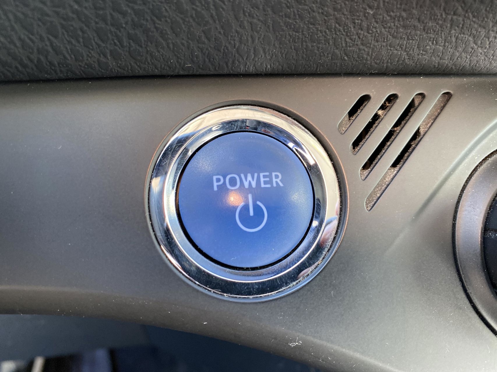 Billede af Toyota Yaris 1,5 Hybrid H3 Smartpakke E-CVT 100HK 5d Trinl. Gear