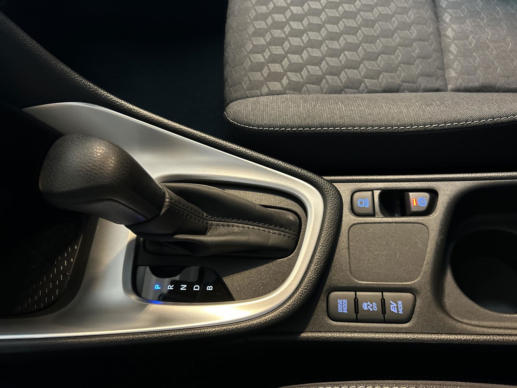 Billede af Toyota Yaris 1,5 Hybrid Essential 116HK 5d Trinl. Gear