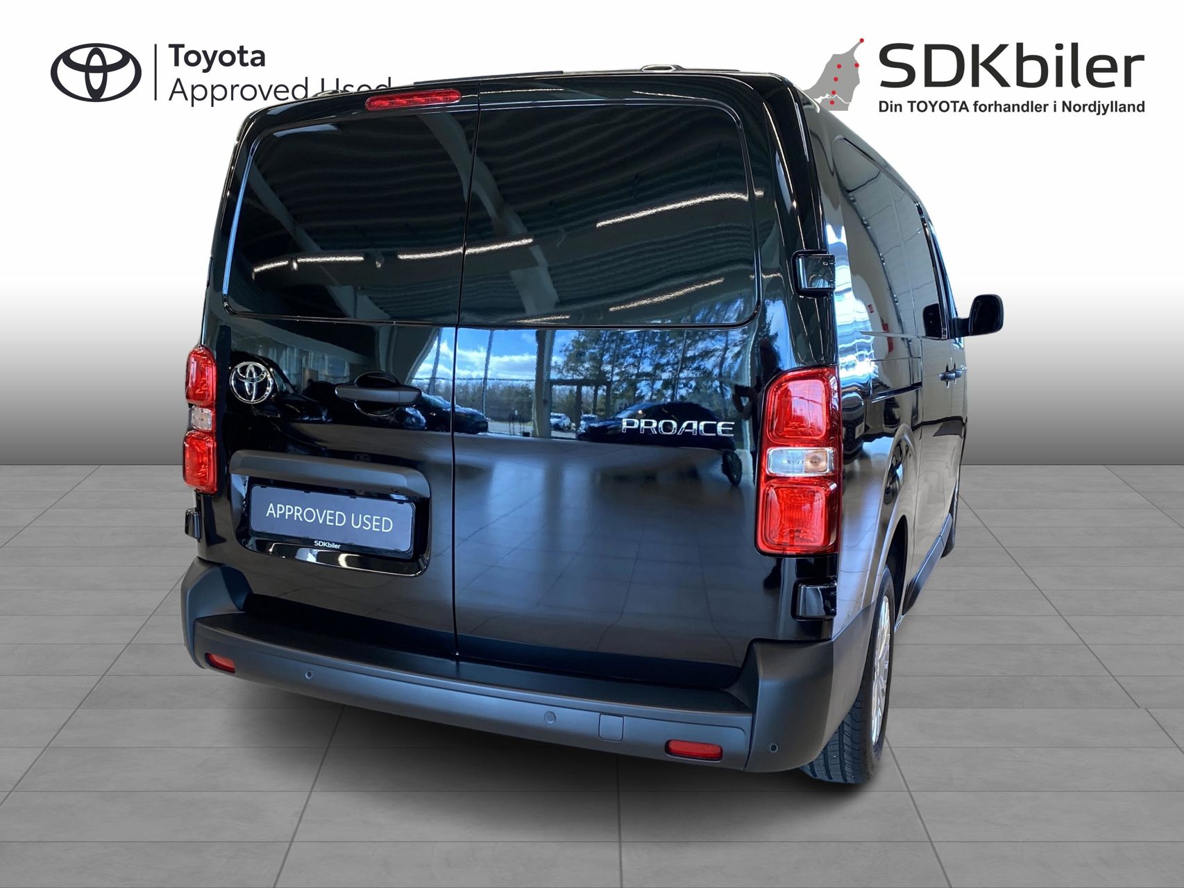 Billede af Toyota Proace Long 2,0 D Comfort Master m/Alm adskillelse - SmartCargo 144HK Van 6g