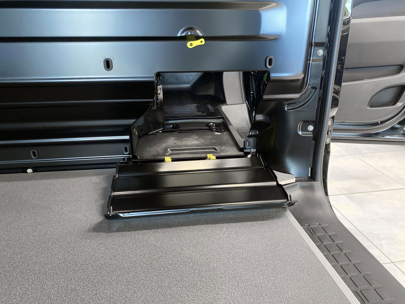 Billede af Toyota Proace Long 2,0 D Comfort Master m/Alm adskillelse - SmartCargo 144HK Van 6g