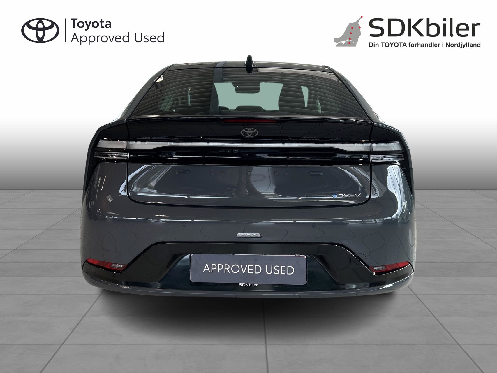 Billede af Toyota Prius Plug-in 2,0 Plugin-hybrid Elegant Panorama 223HK 5d Aut.