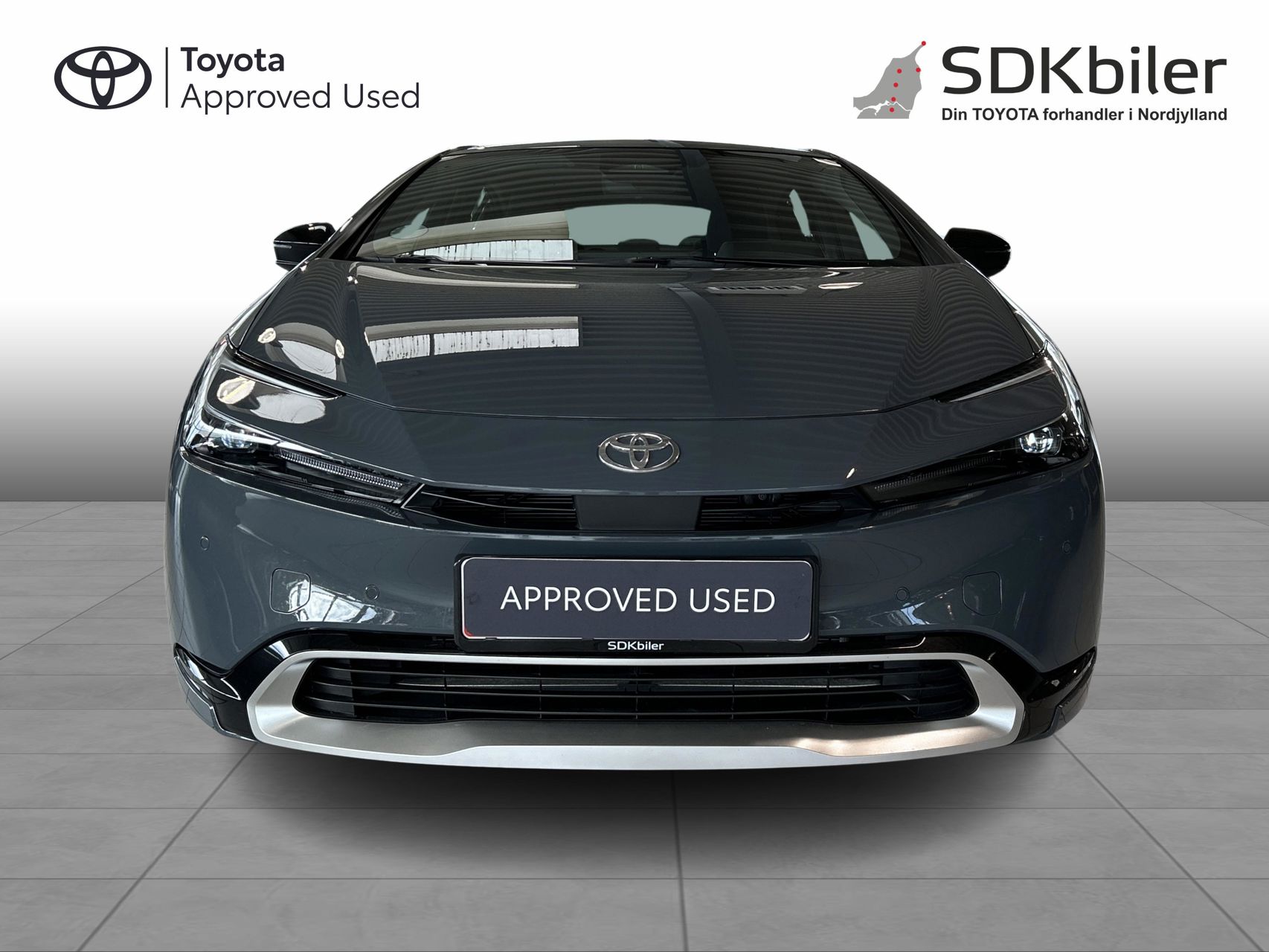 Billede af Toyota Prius Plug-in 2,0 Plugin-hybrid Elegant Panorama 223HK 5d Aut.