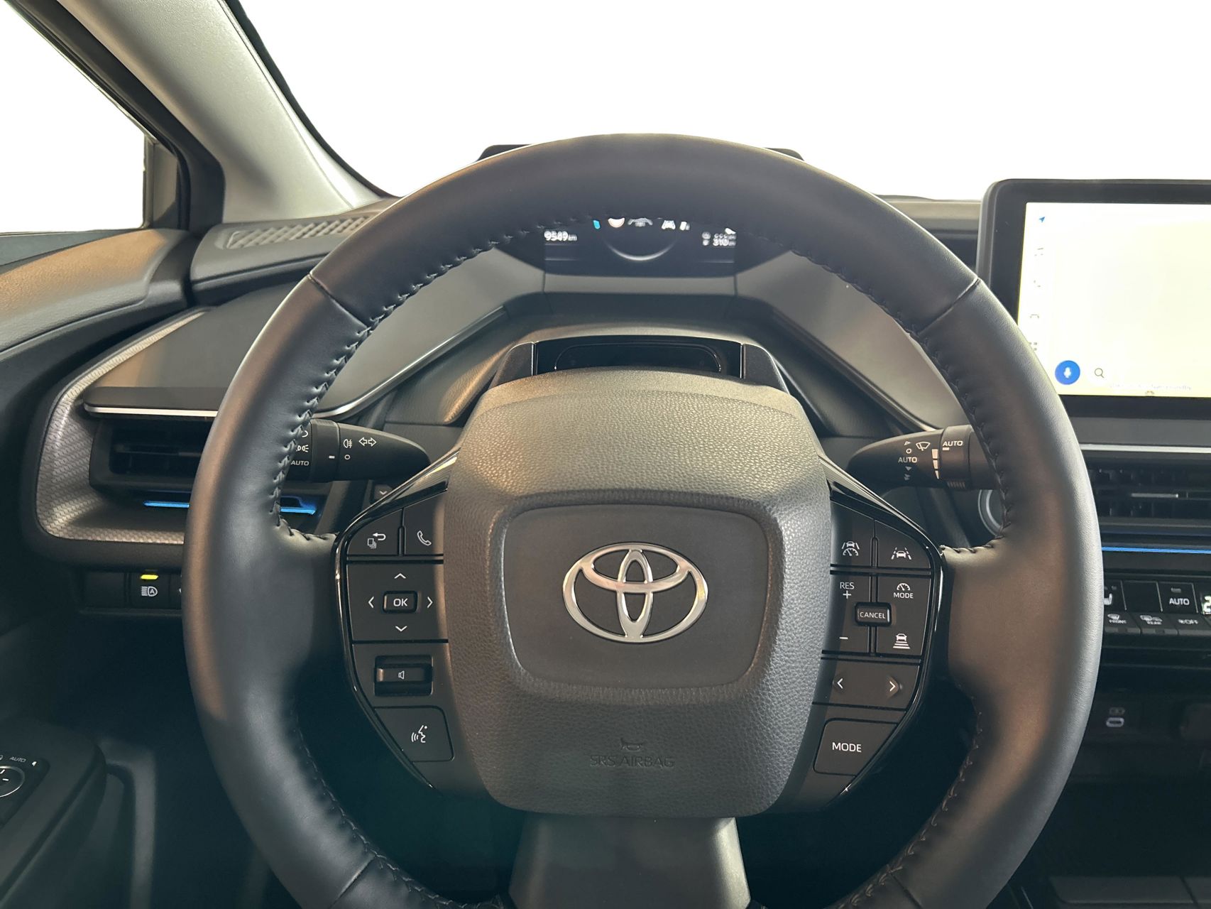 Billede af Toyota Prius Plug-in 2,0 Plugin-hybrid Elegant Panorama 223HK 5d Aut.