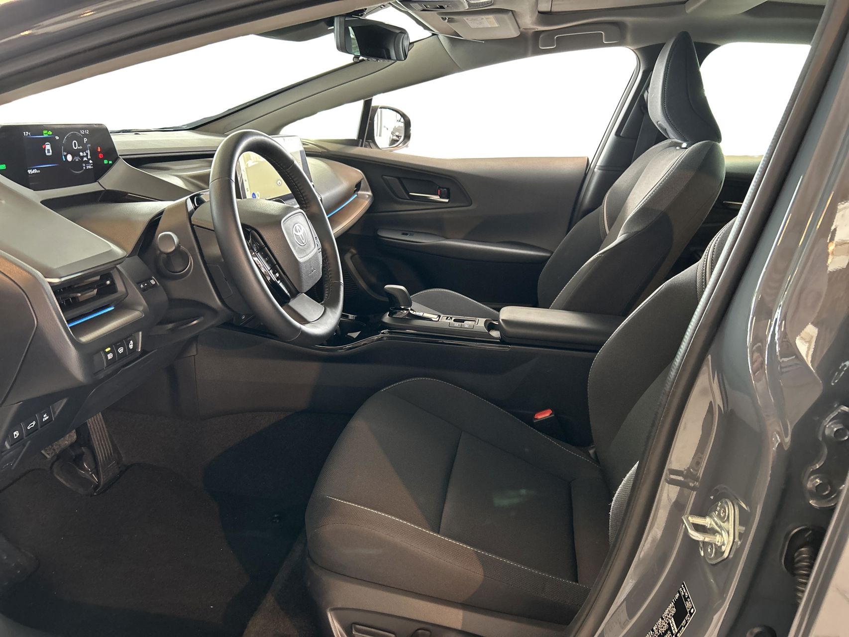 Billede af Toyota Prius Plug-in 2,0 Plugin-hybrid Elegant Panorama 223HK 5d Aut.