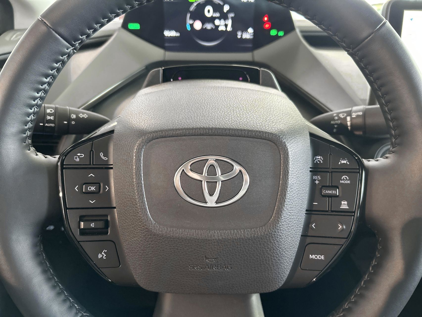 Billede af Toyota Prius Plug-in 2,0 Plugin-hybrid Elegant Panorama 223HK 5d Aut.