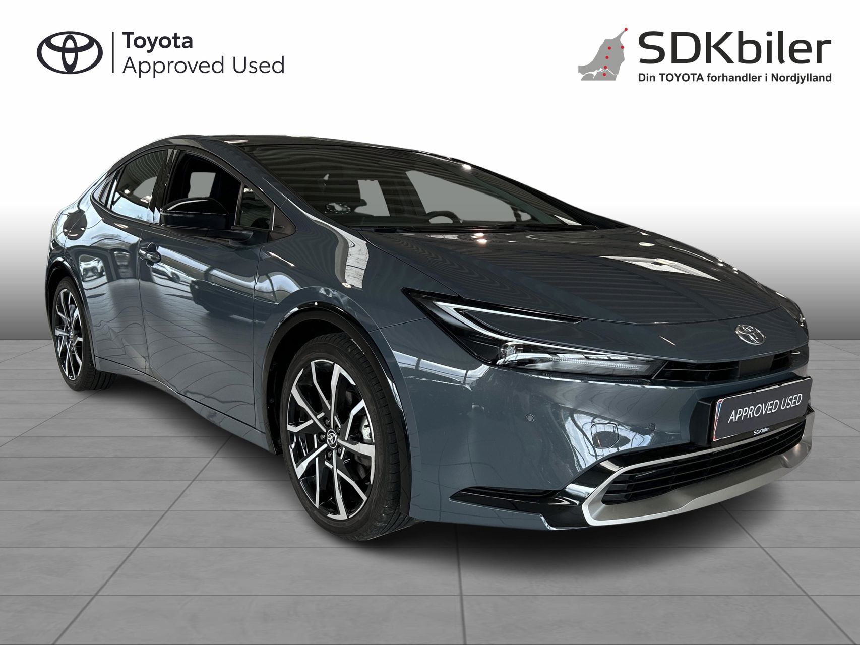 Billede af Toyota Prius Plug-in 2,0 Plugin-hybrid Elegant Panorama 223HK 5d Aut.