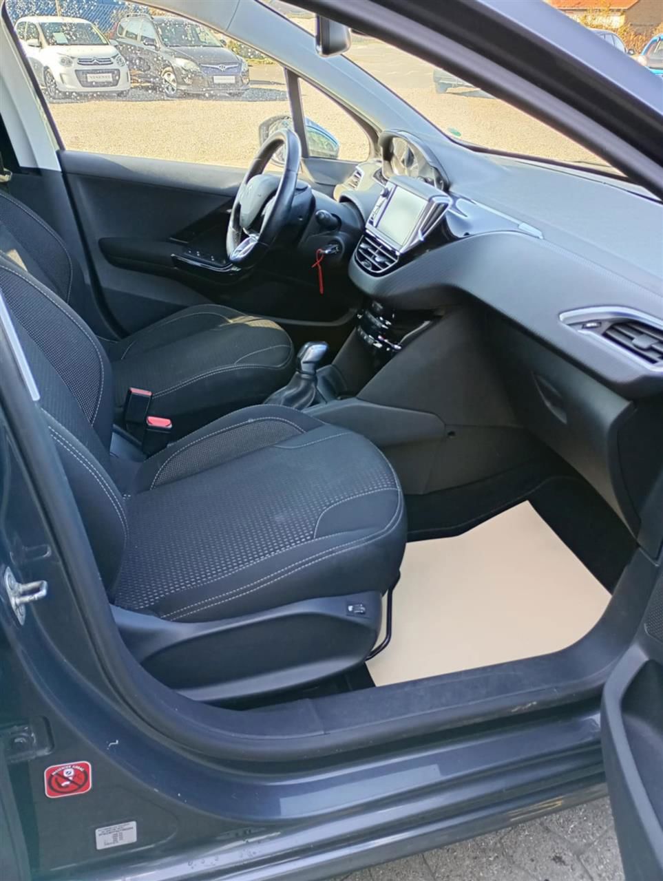 Billede af Peugeot 208 1,6 BlueHDi Desire 100HK 5d