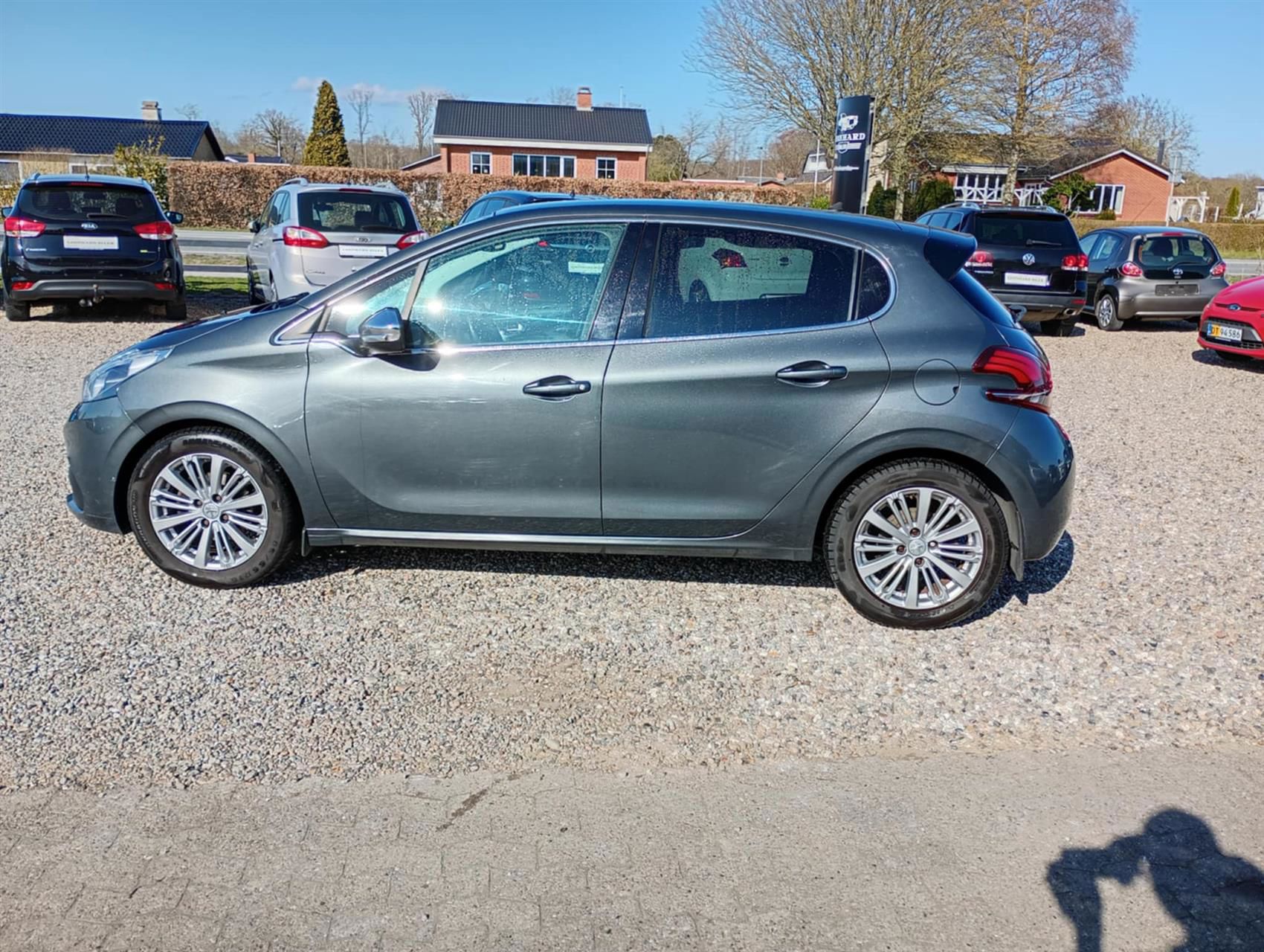 Billede af Peugeot 208 1,6 BlueHDi Desire 100HK 5d