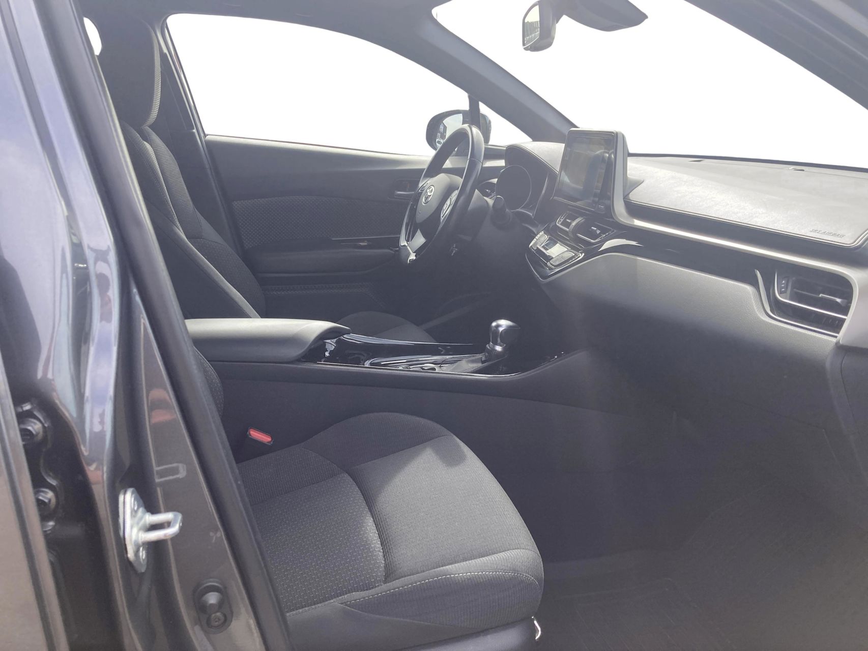 Billede af Toyota C-HR 1,8 Hybrid C-LUB Multidrive S 122HK 5d Aut.