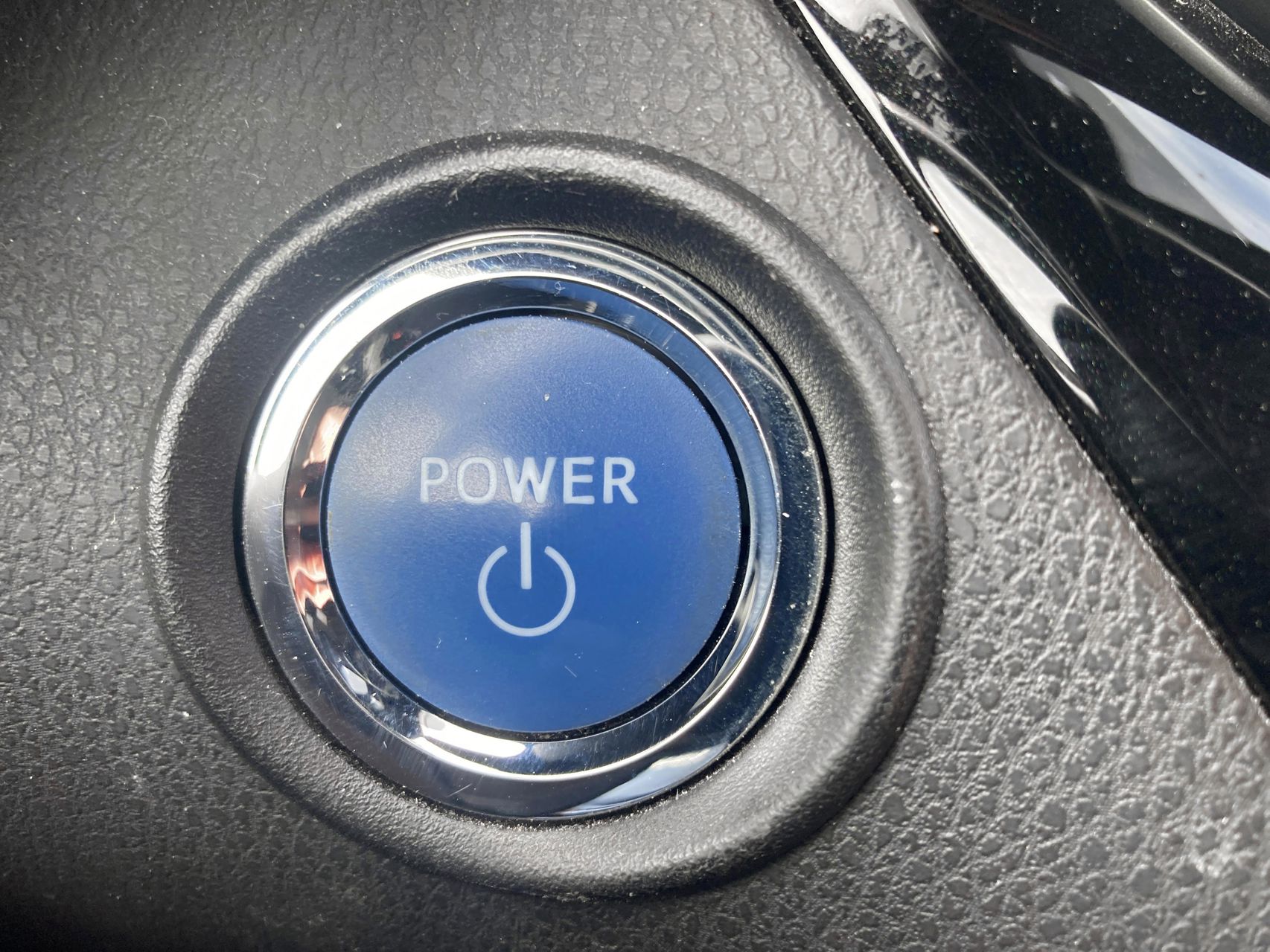 Billede af Toyota C-HR 1,8 Hybrid C-LUB Multidrive S 122HK 5d Aut.