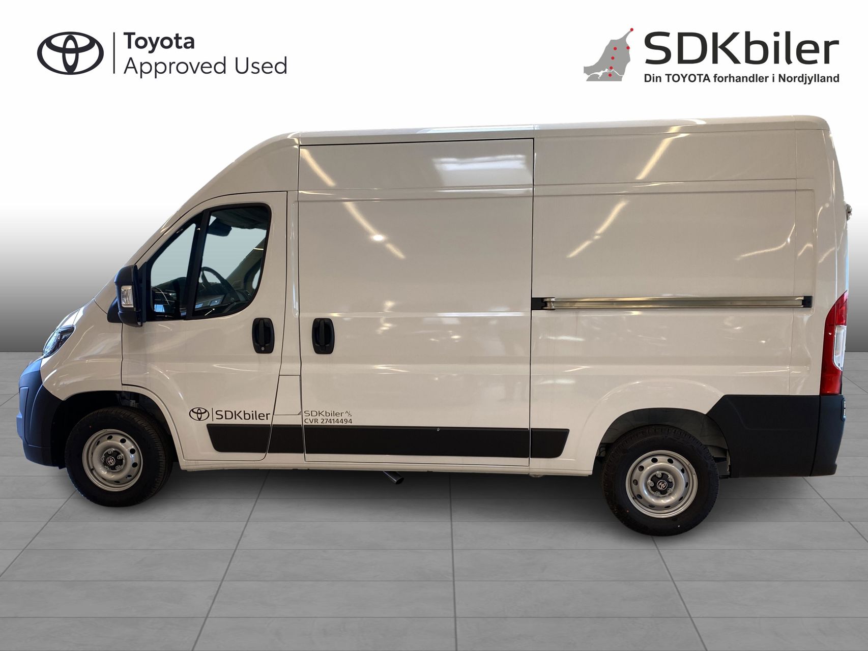 Billede af Toyota Proace Max Medium 2,2 D Comfort To skydedør m. højt tag 140HK Van 6g