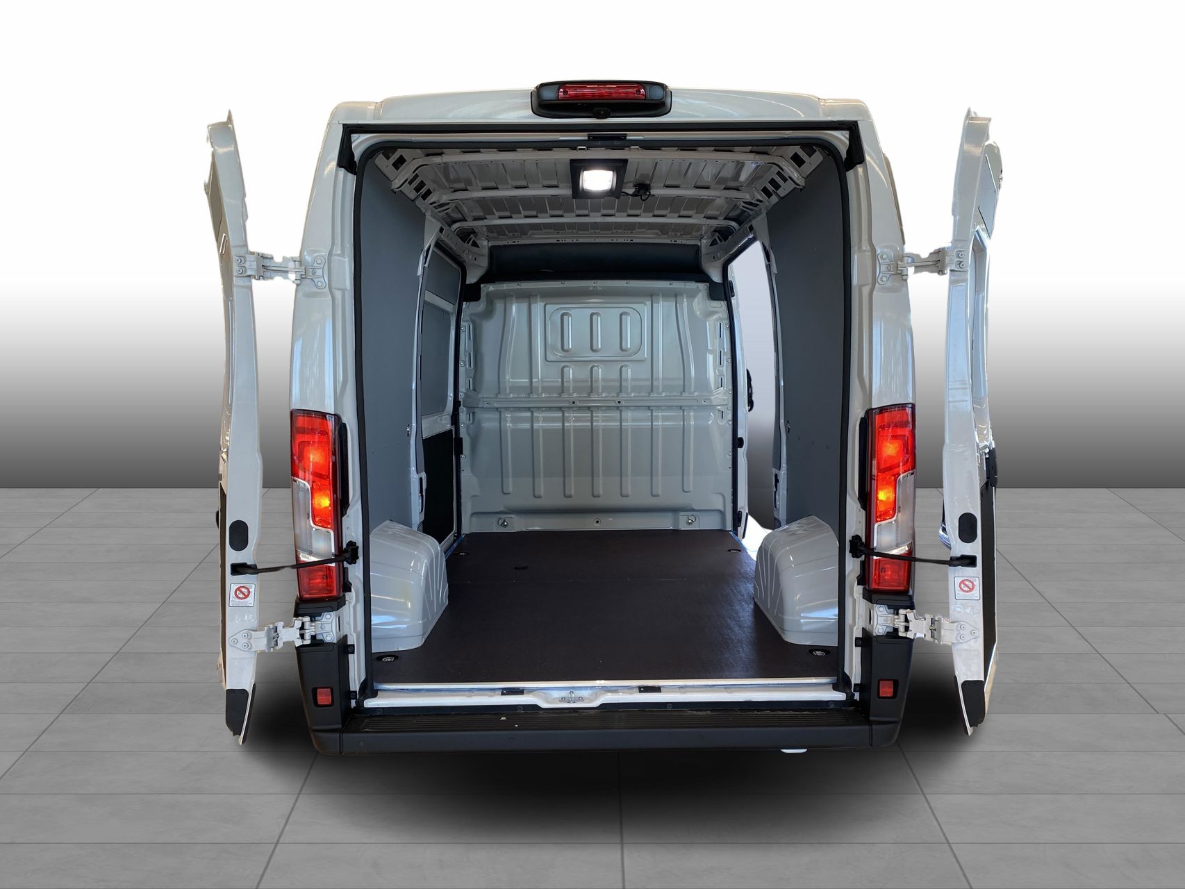 Billede af Toyota Proace Max Medium 2,2 D Comfort To skydedør m. højt tag 140HK Van 6g